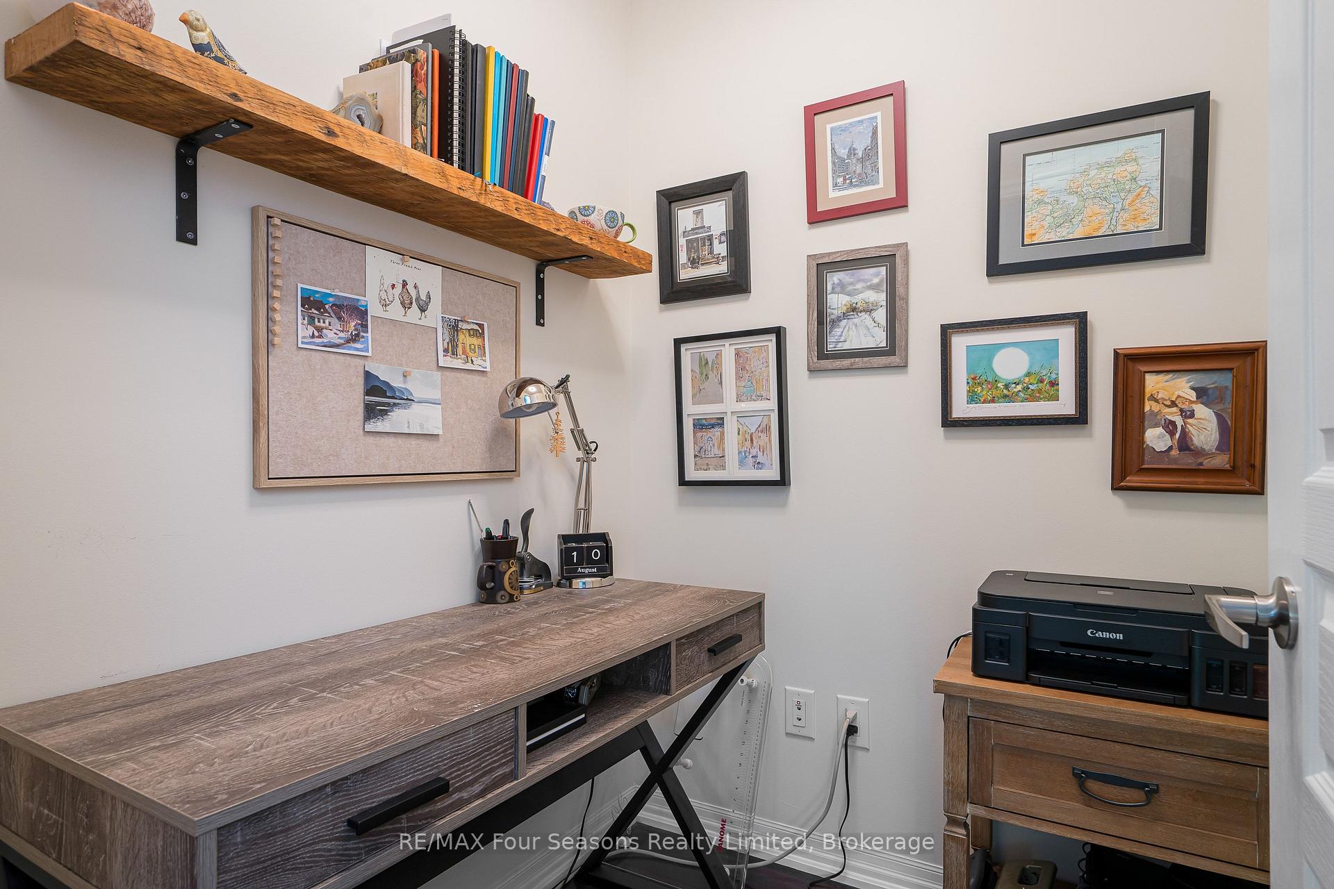 Photo 2 of Unit 33, 9 North Maple Street, Collingwood — HOMEH
