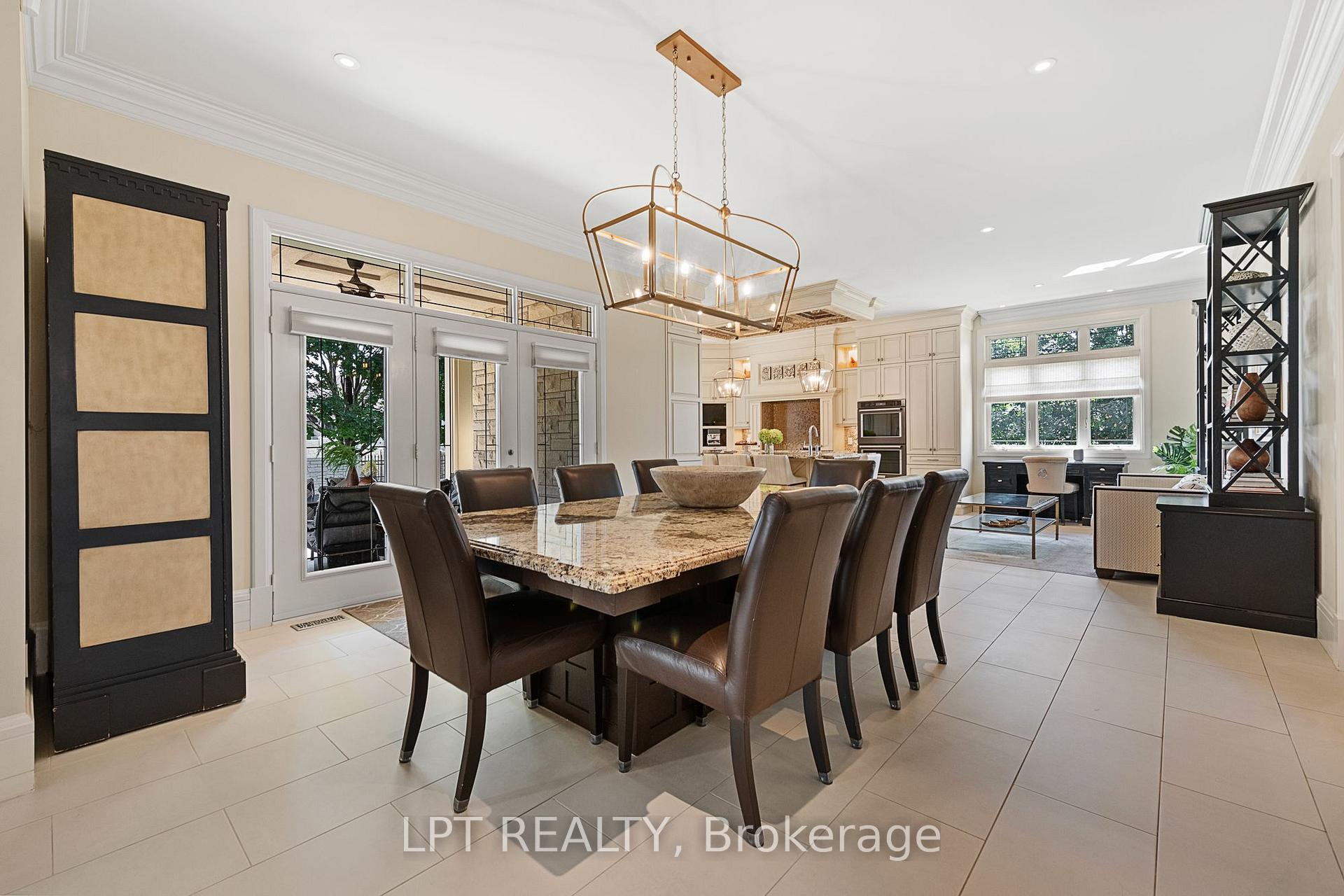 Photo 16 of 431 Lockmaster Crescent, Ottawa, Manotick Village & Manotick Estates — HOMEH