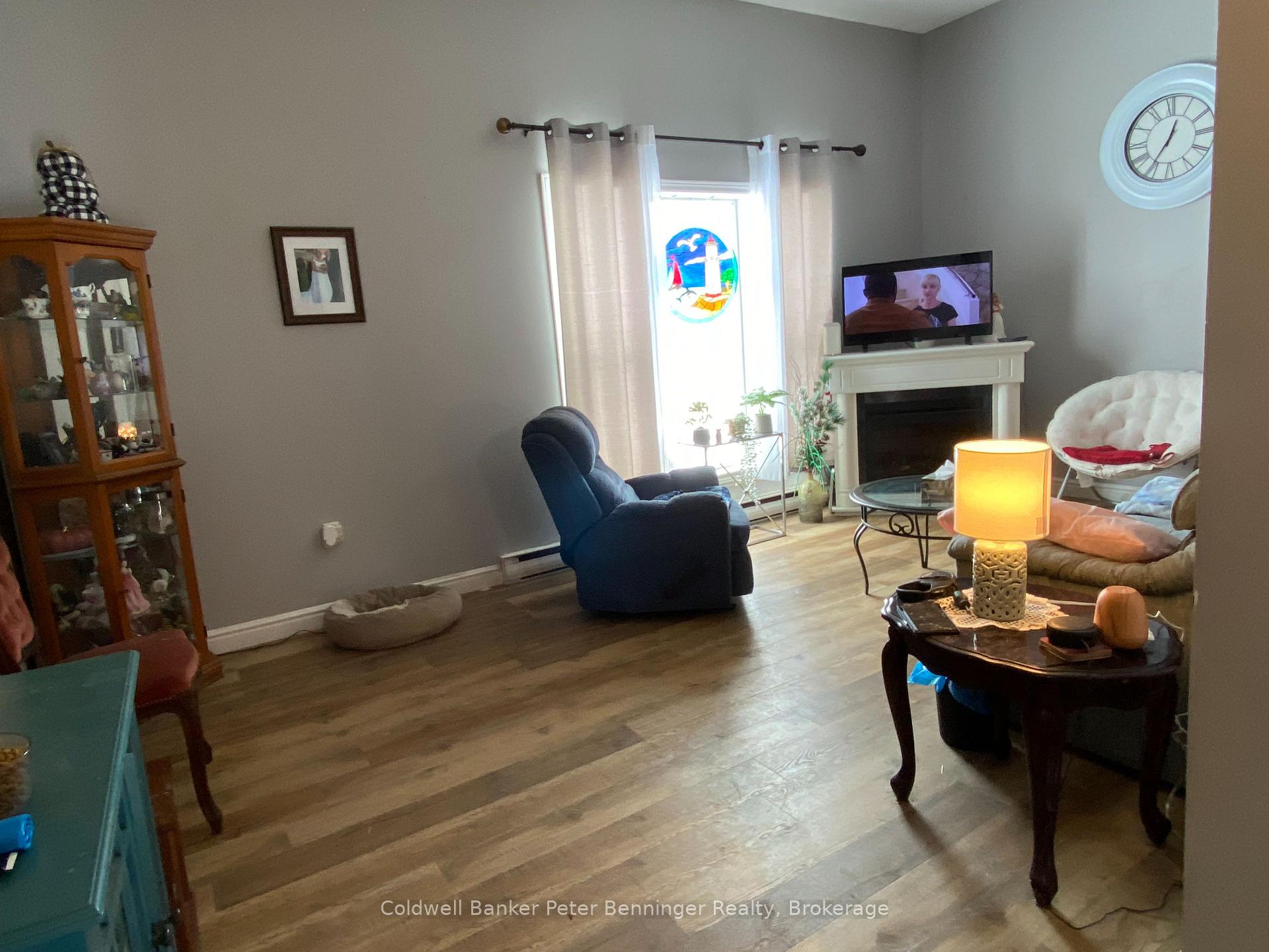 Photo 6 of Unit 6, 6 Philip Place, Kincardine — HOMEH