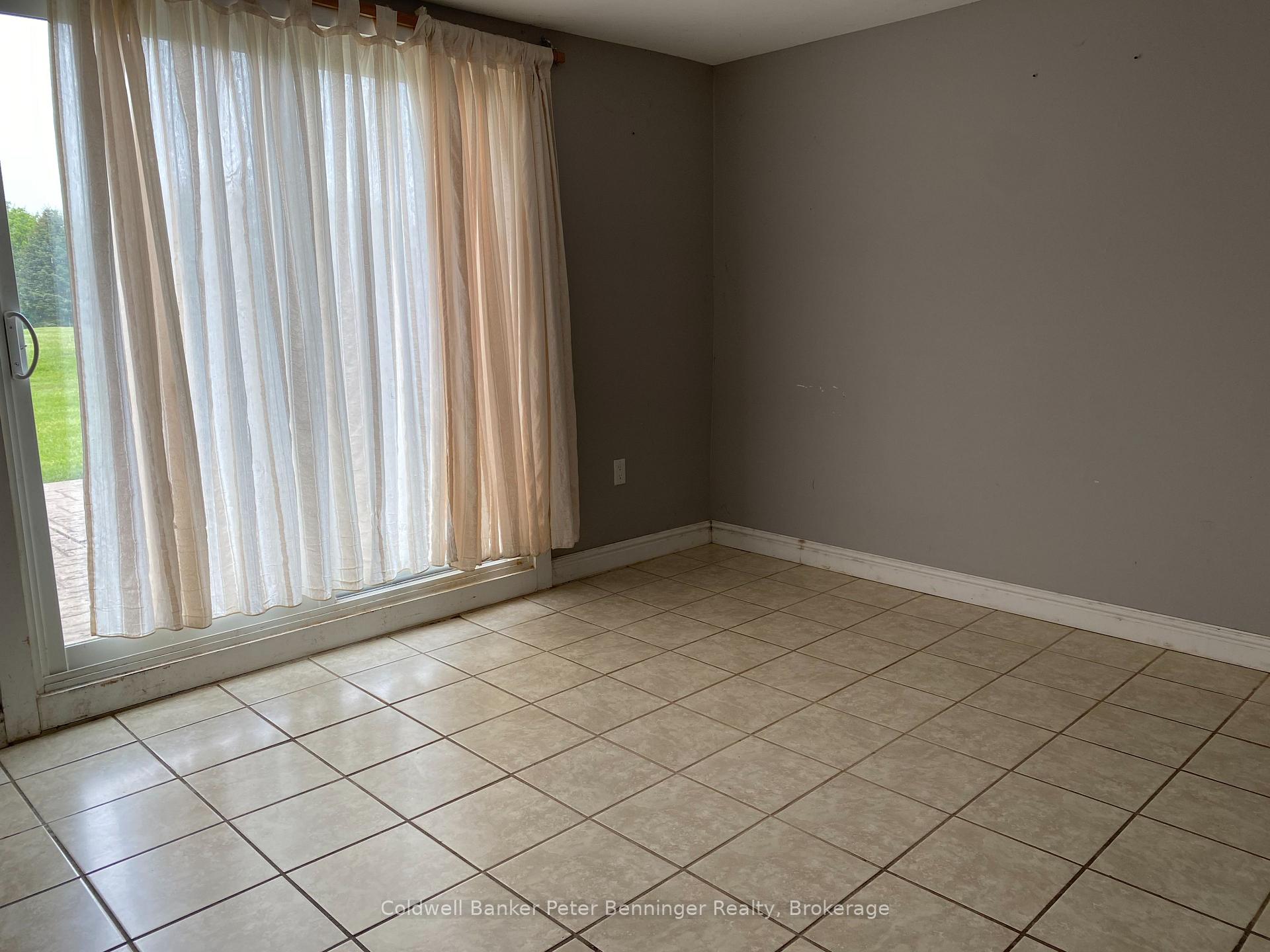 Photo 9 of Unit 6, 6 Philip Place, Kincardine — HOMEH
