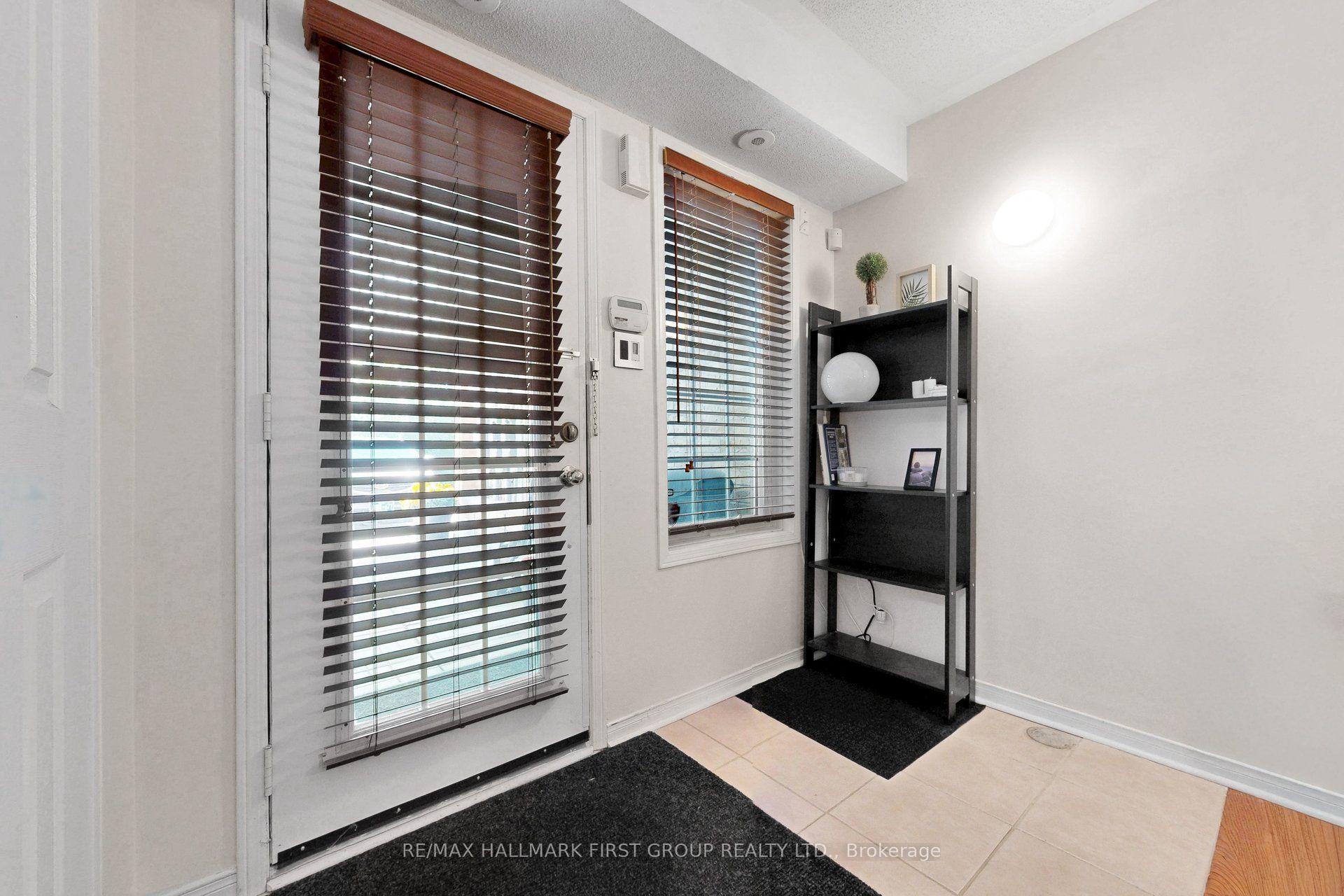 Photo 5 of Unit 34, 42 Pinery Trail, Scarborough, Malvern — HOMEH