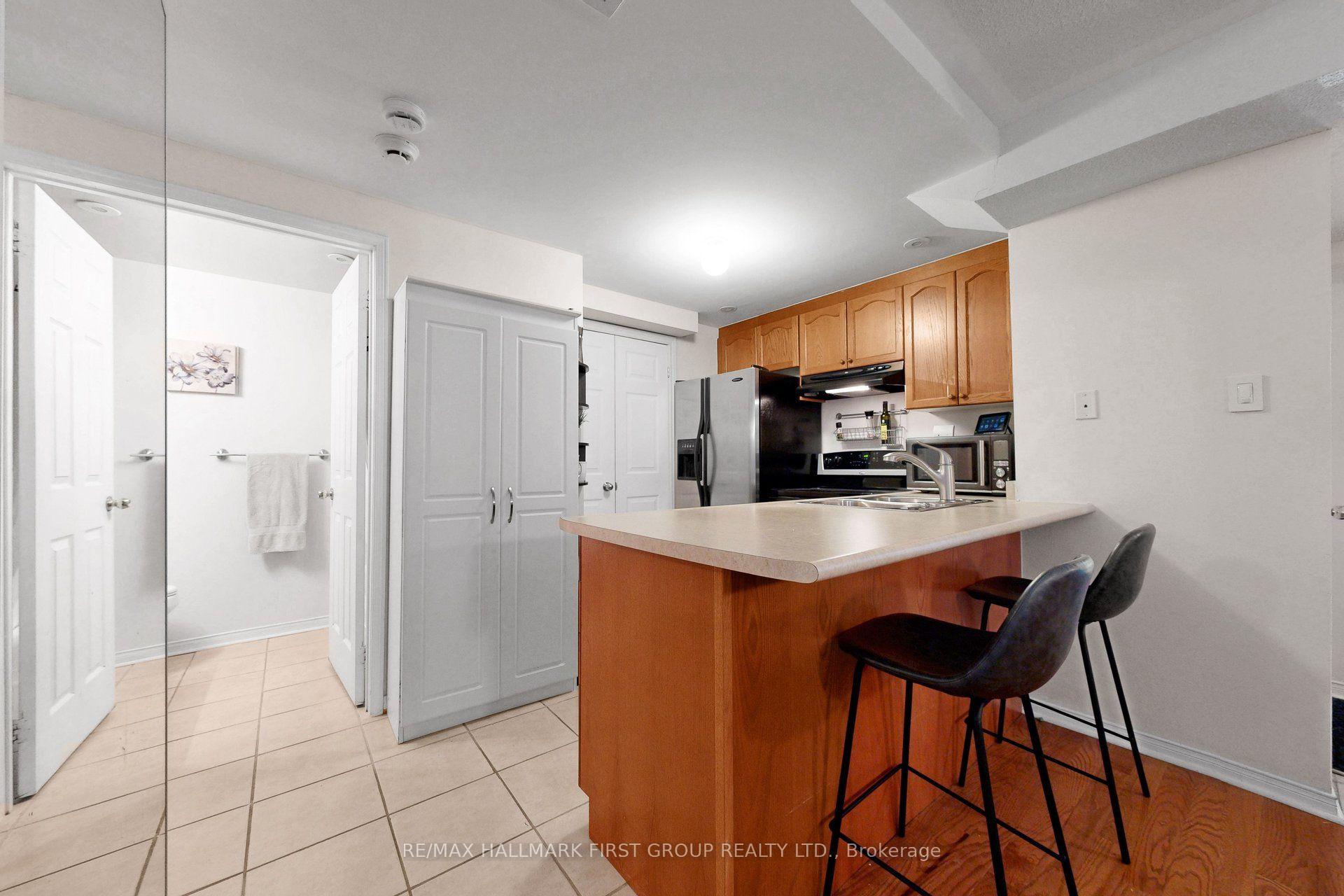 Photo 11 of Unit 34, 42 Pinery Trail, Scarborough, Malvern — HOMEH
