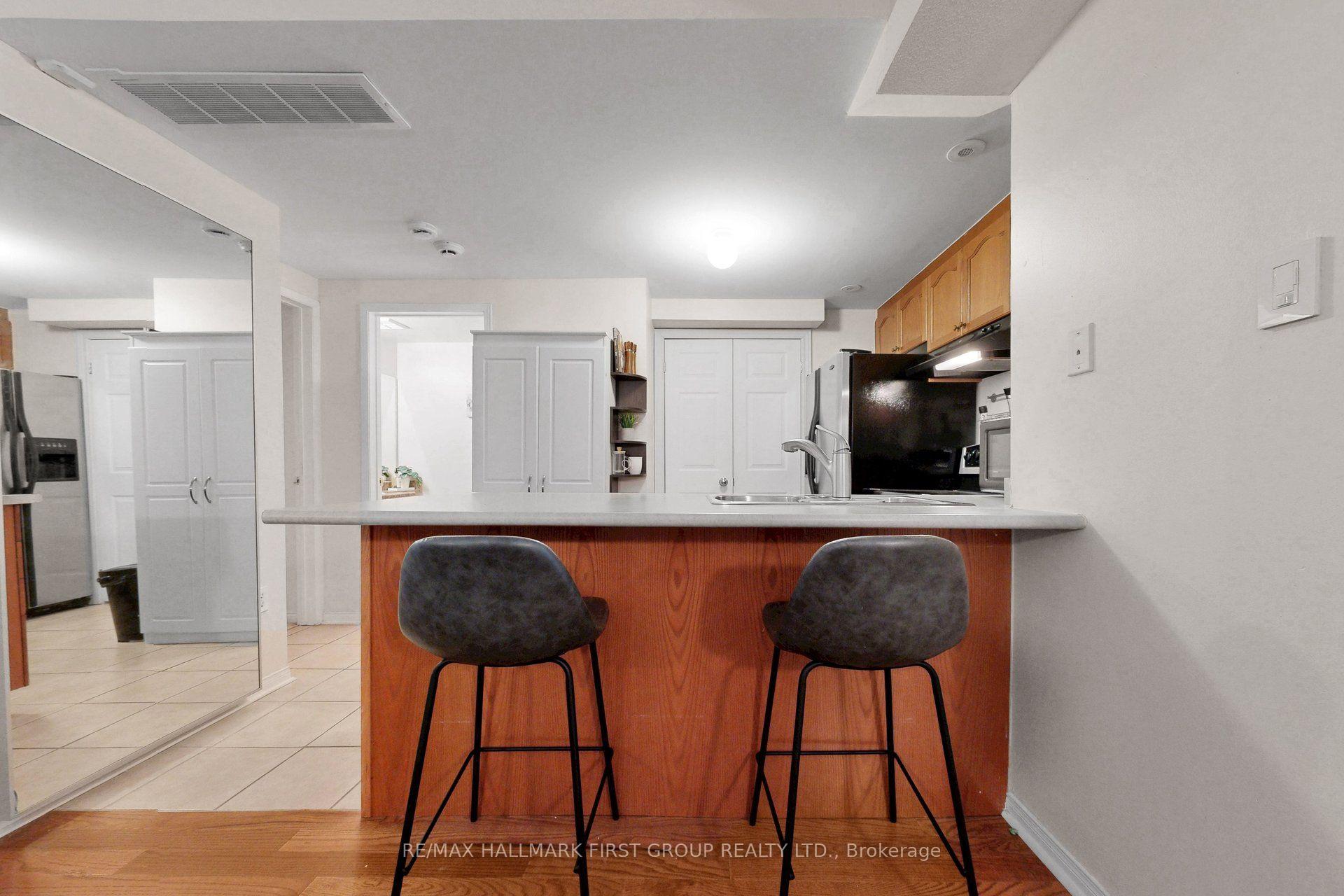 Photo 12 of Unit 34, 42 Pinery Trail, Scarborough, Malvern — HOMEH