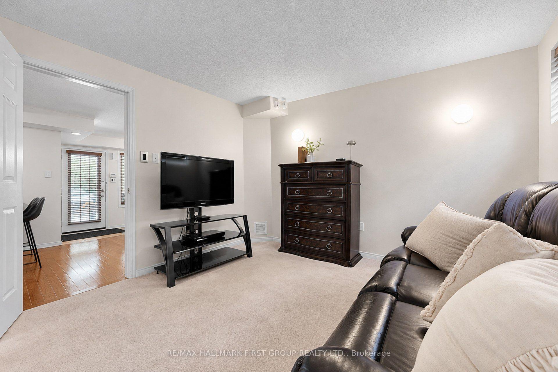 Photo 20 of Unit 34, 42 Pinery Trail, Scarborough, Malvern — HOMEH