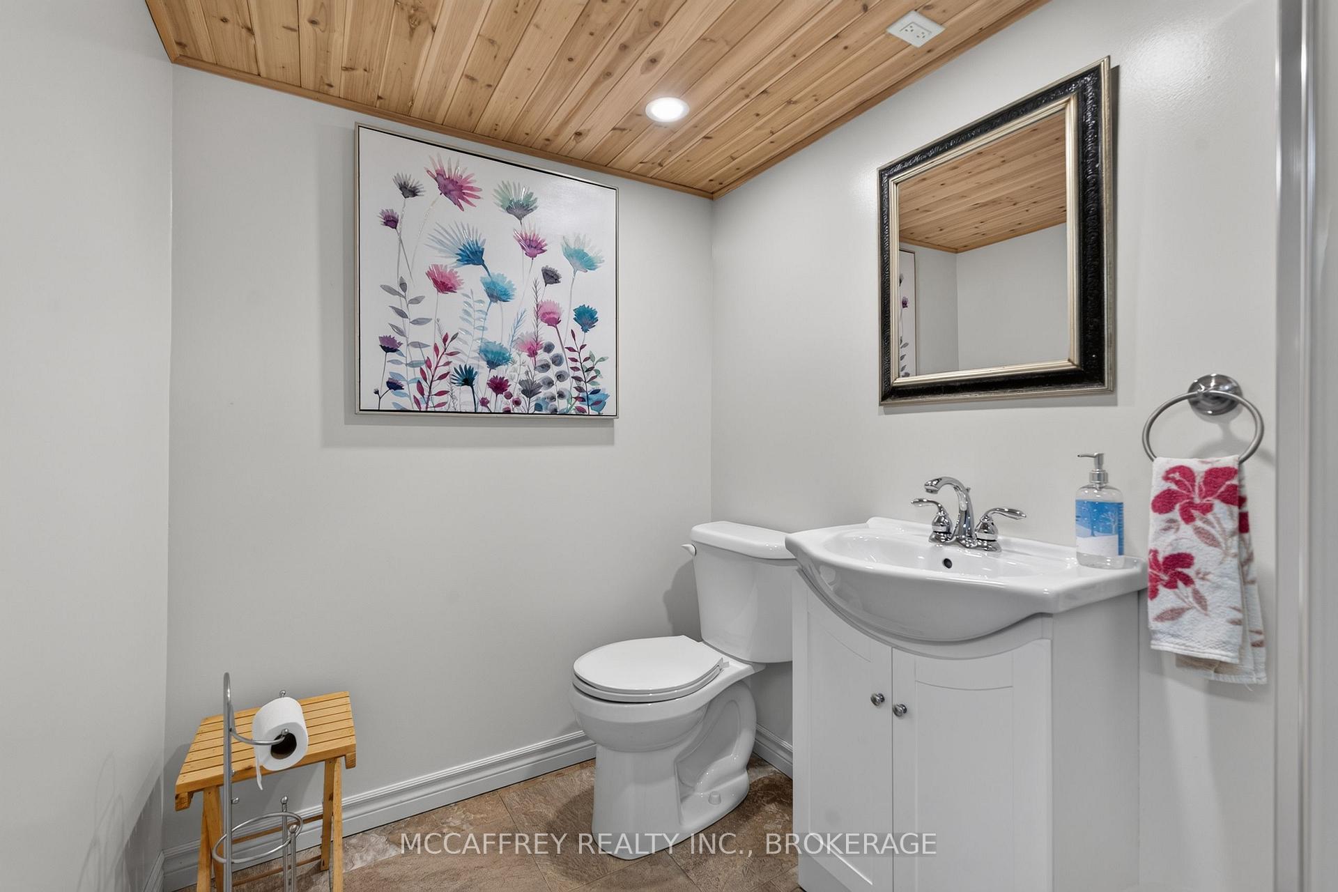 Photo 33 of 62 Edgewood Drive, Greater Napanee, Greater Napanee — HOMEH