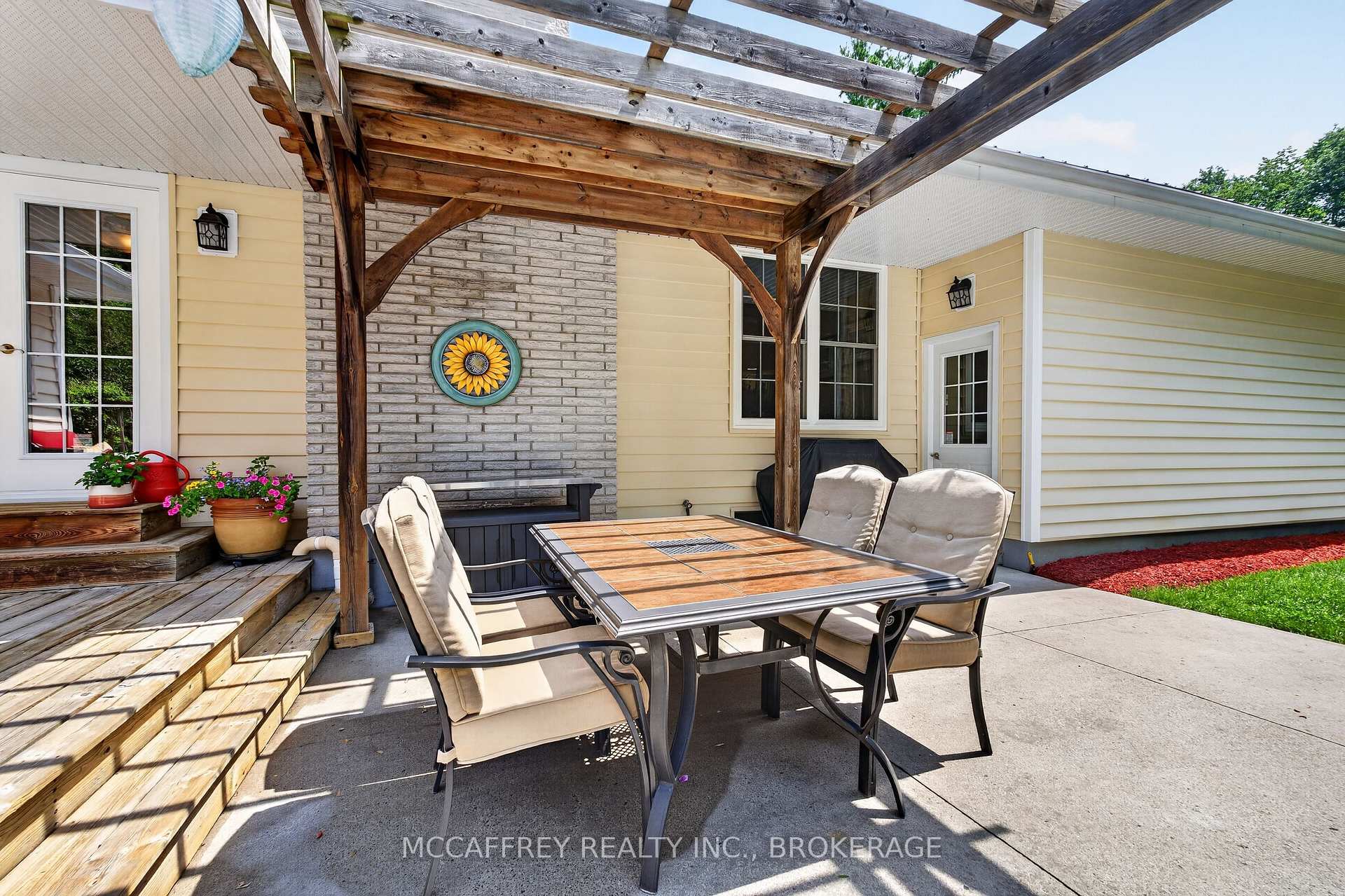 Photo 41 of 62 Edgewood Drive, Greater Napanee, Greater Napanee — HOMEH
