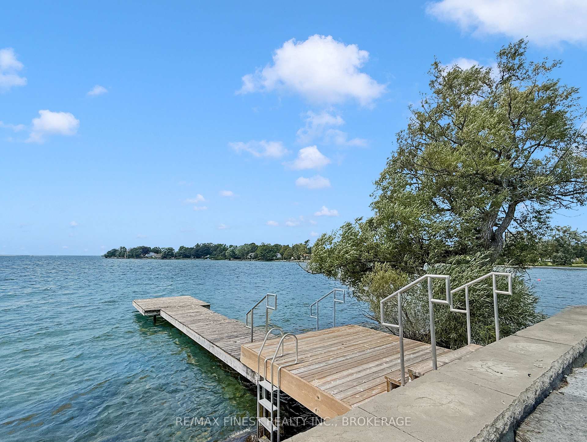 Photo 33 of 9 Point Crescent, Kingston, City SouthWest — HOMEH