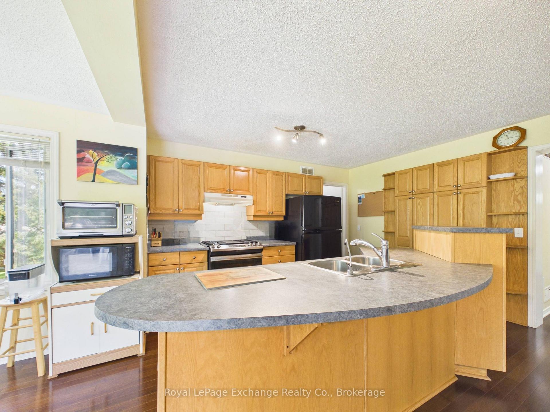 Photo 8 of 377 Lake Range Drive, Huron-Kinloss — HOMEH