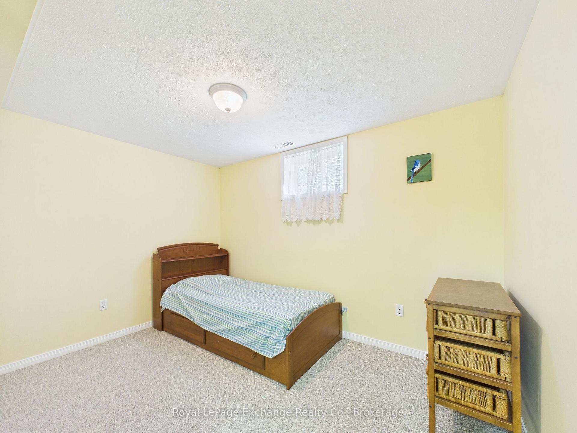 Photo 18 of 377 Lake Range Drive, Huron-Kinloss — HOMEH