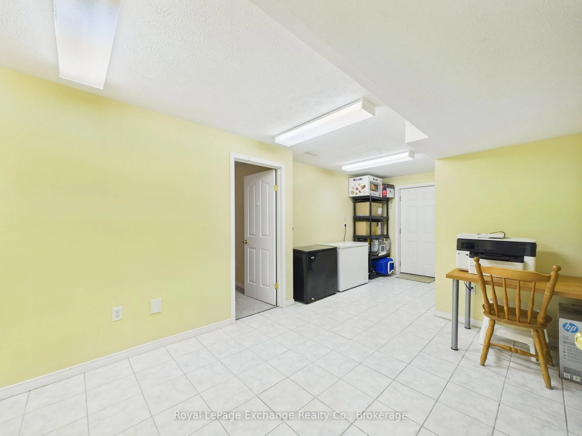 Photo 29 of 377 Lake Range Drive, Huron-Kinloss — HOMEH