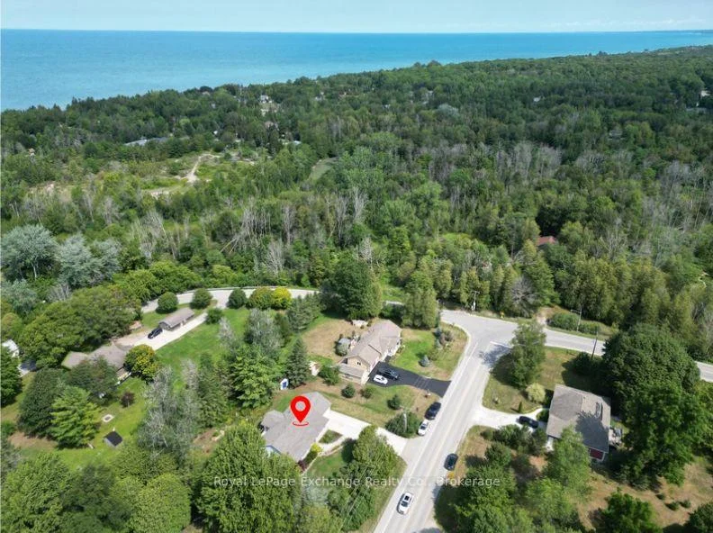 Photo 32 of 377 Lake Range Drive, Huron-Kinloss — HOMEH