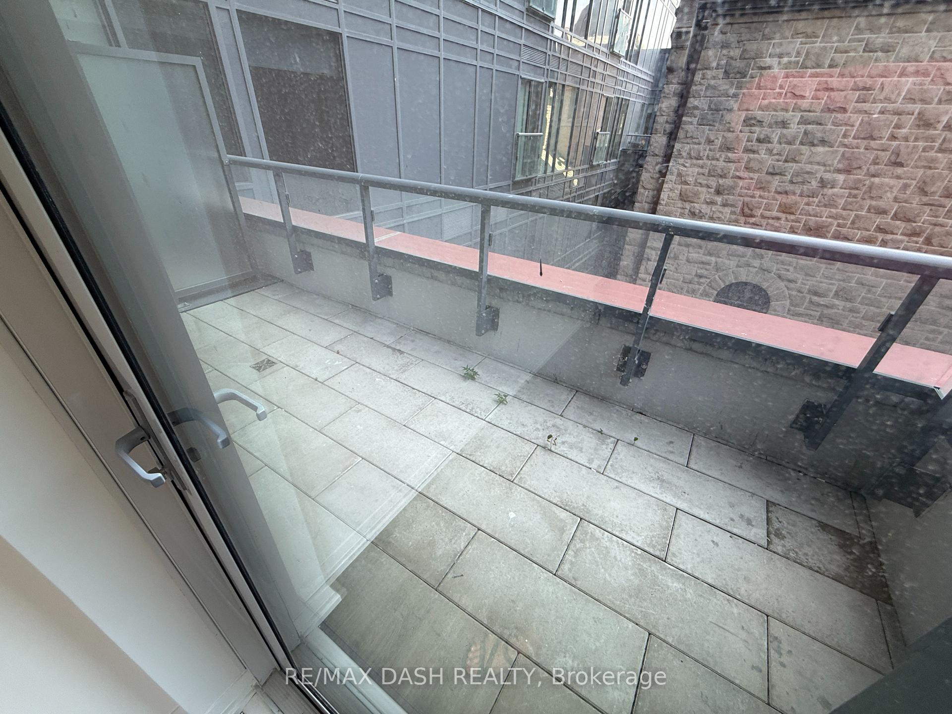 Photo 16 of Unit 401, 280 Dundas Street W, Toronto, University — HOMEH