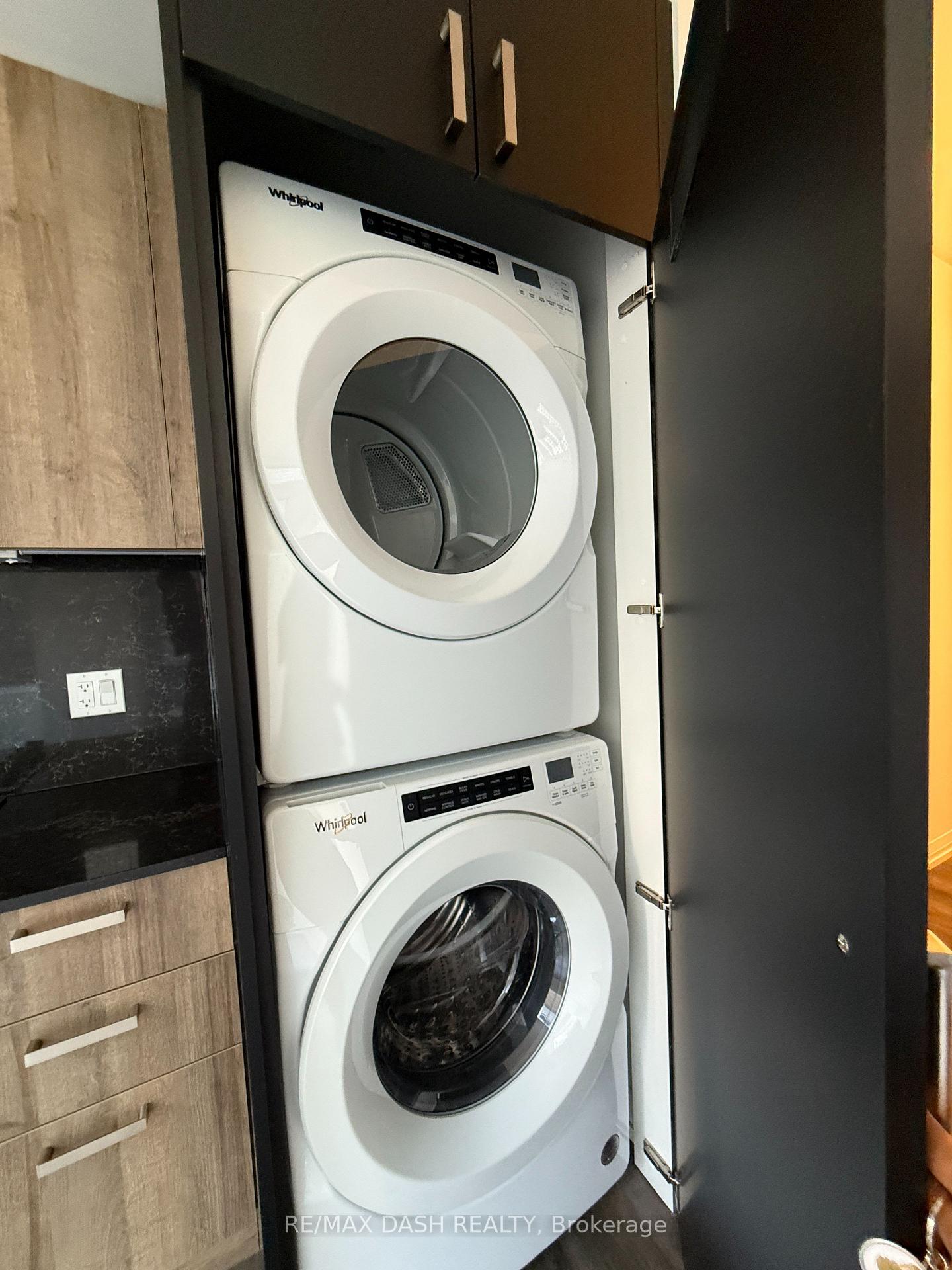 Photo 19 of Unit 401, 280 Dundas Street W, Toronto, University — HOMEH