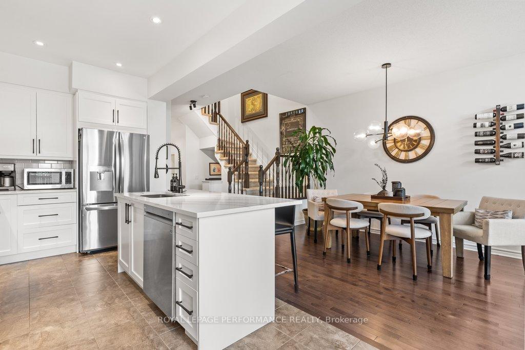 Photo 13 of 216 Badgeley Avenue, Ottawa, Kanata - Kanata Lakes/Heritage Hills — HOMEH