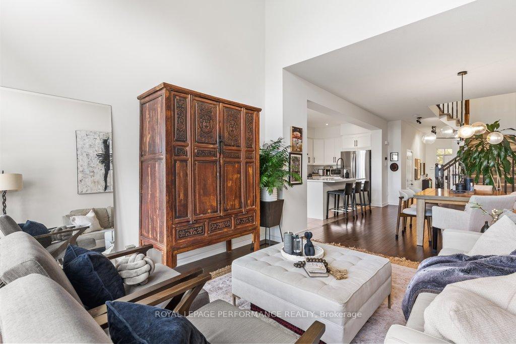 Photo 22 of 216 Badgeley Avenue, Ottawa, Kanata - Kanata Lakes/Heritage Hills — HOMEH