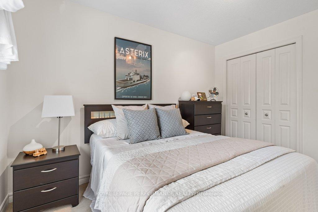 Photo 35 of 216 Badgeley Avenue, Ottawa, Kanata - Kanata Lakes/Heritage Hills — HOMEH