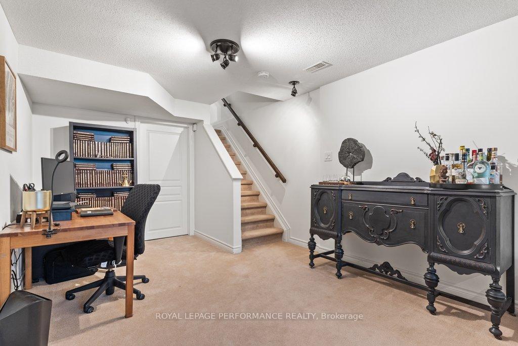 Photo 36 of 216 Badgeley Avenue, Ottawa, Kanata - Kanata Lakes/Heritage Hills — HOMEH