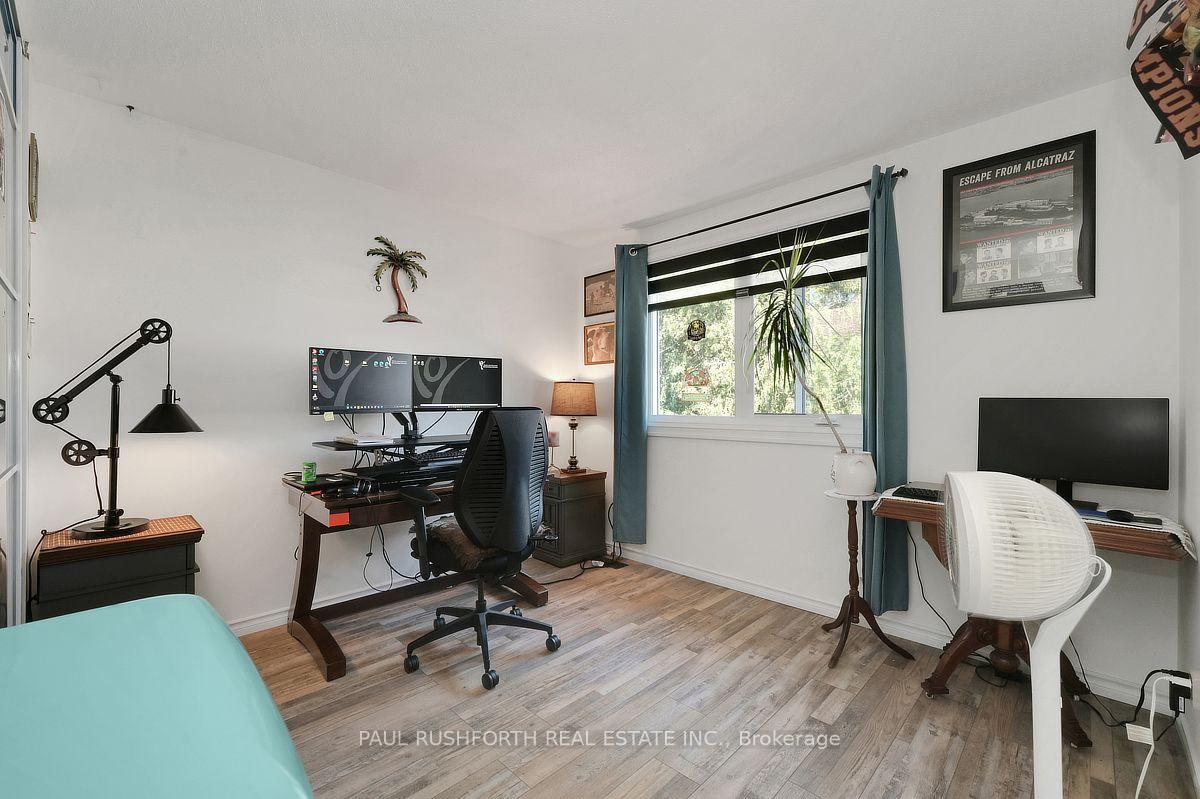 Photo 21 of 289 Kennedy Lane E, Ottawa, Bilberry Creek/Queenswood Heights — HOMEH