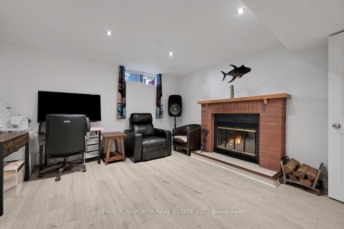 Photo 24 of 289 Kennedy Lane E, Ottawa, Bilberry Creek/Queenswood Heights — HOMEH