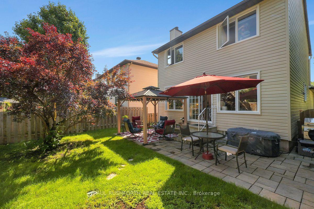Photo 28 of 289 Kennedy Lane E, Ottawa, Bilberry Creek/Queenswood Heights — HOMEH