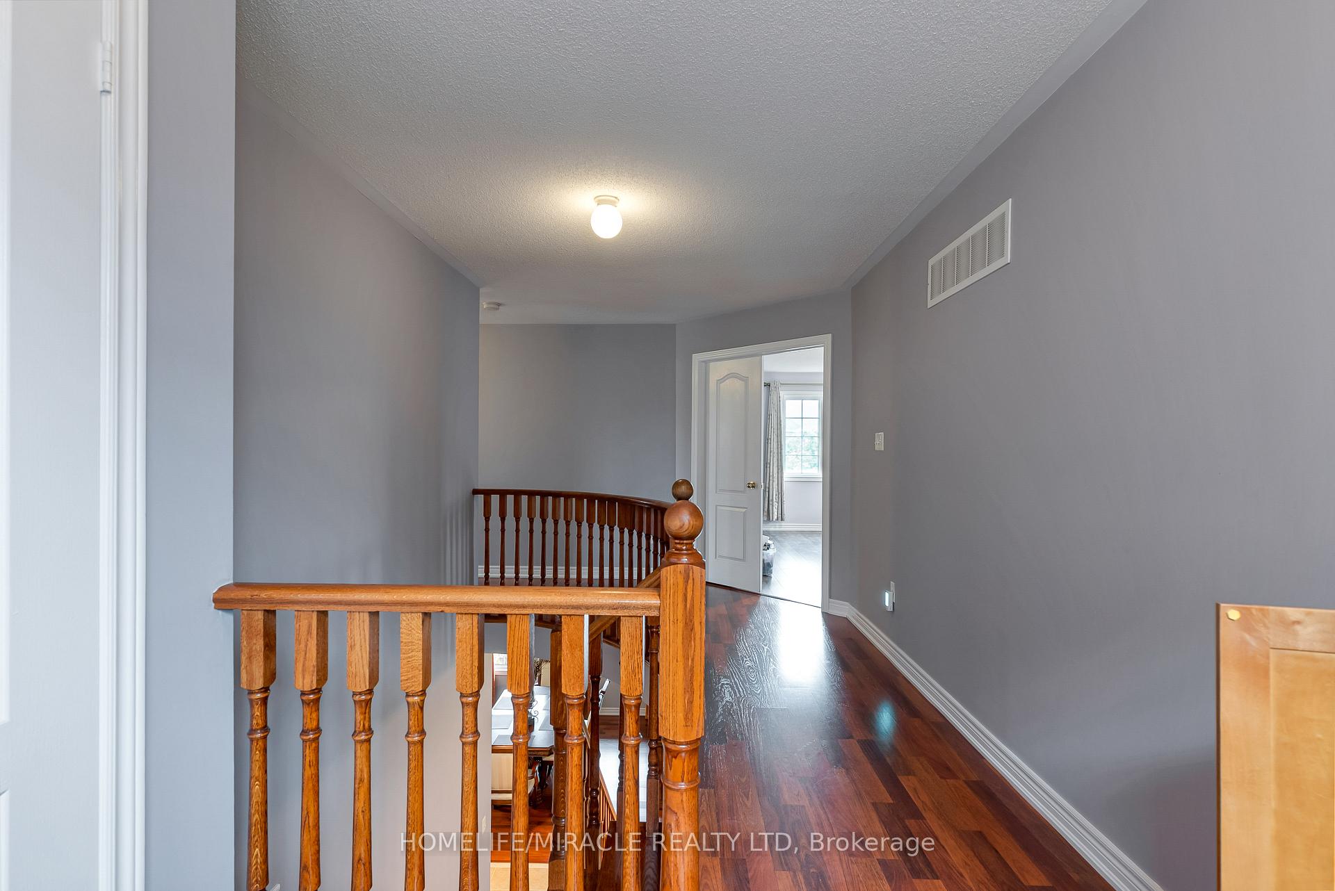 Photo 28 of 9 Peridot Road, Brampton, Bram East — HOMEH