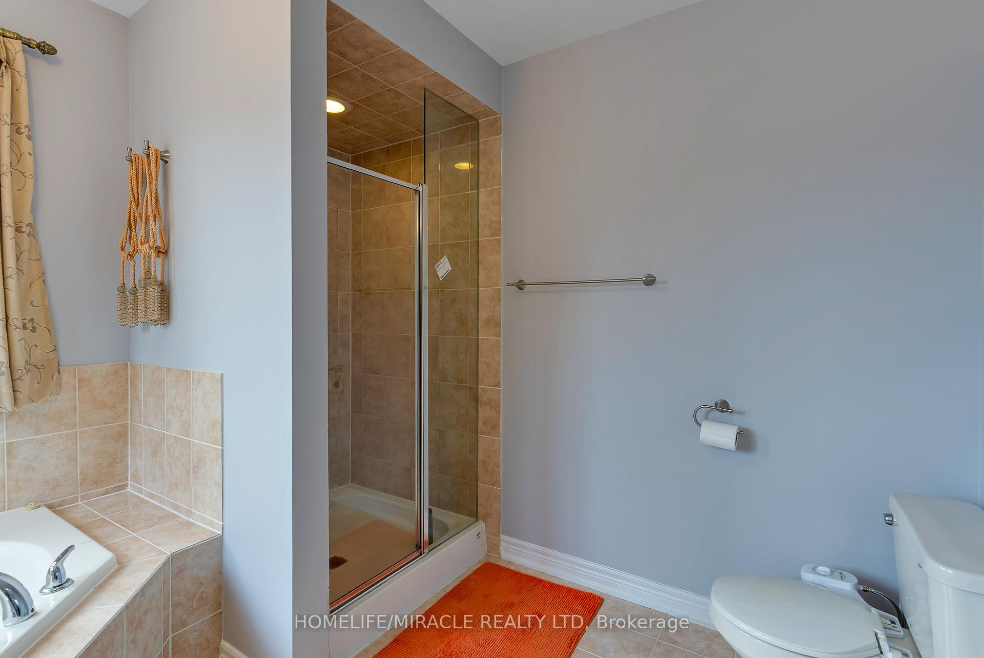 Photo 32 of 9 Peridot Road, Brampton, Bram East — HOMEH