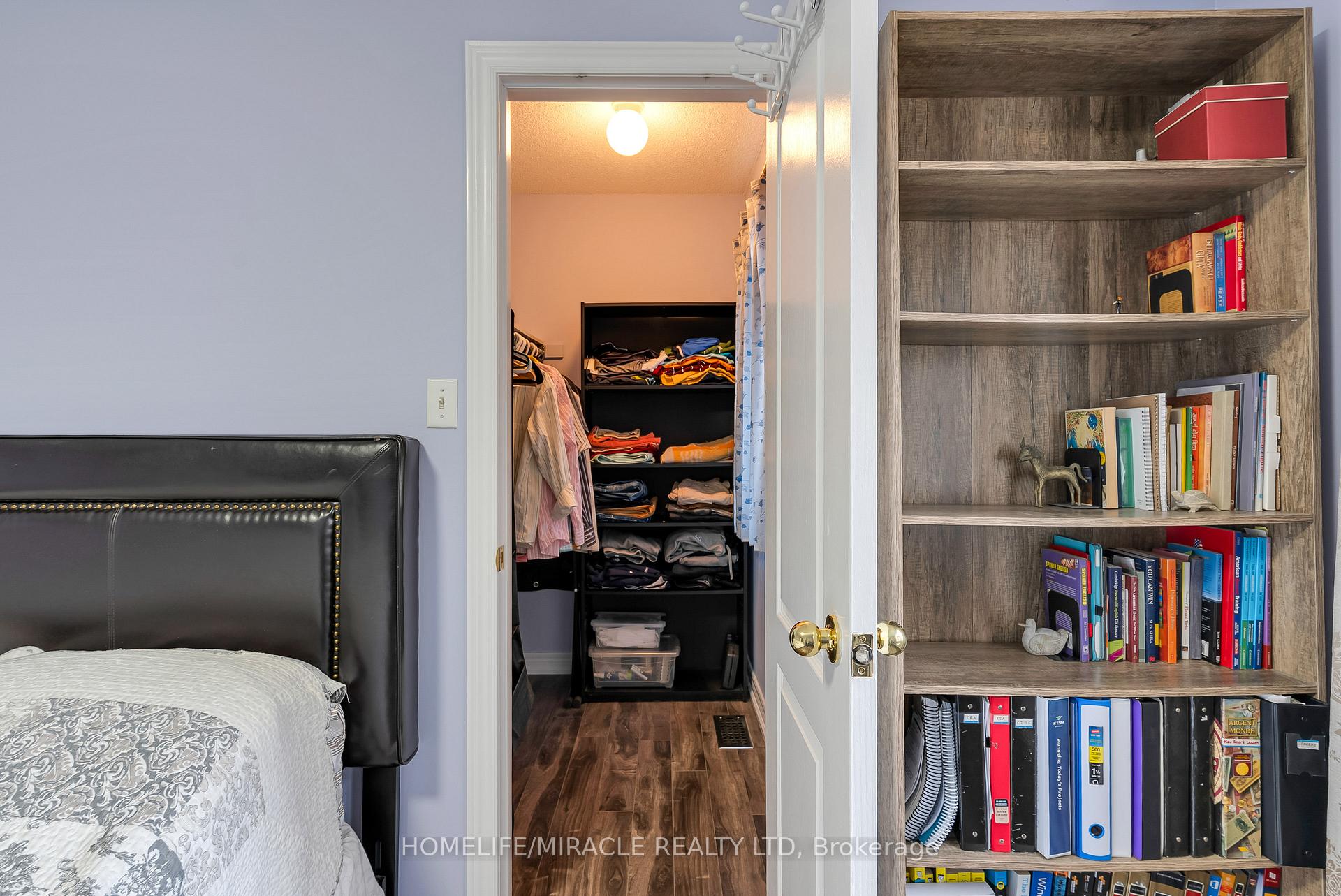 Photo 34 of 9 Peridot Road, Brampton, Bram East — HOMEH