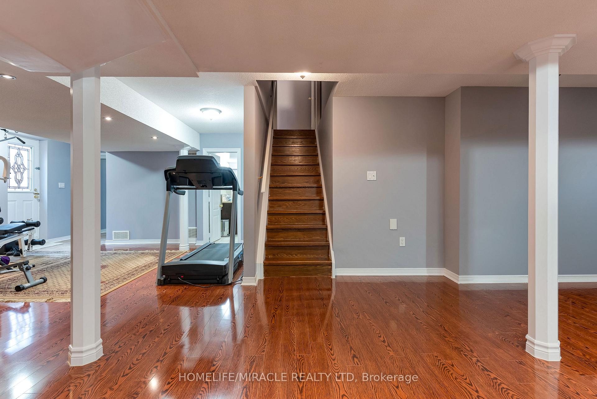 Photo 40 of 9 Peridot Road, Brampton, Bram East — HOMEH
