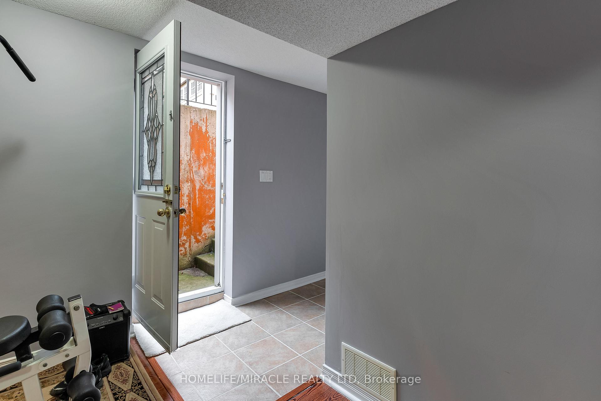 Photo 44 of 9 Peridot Road, Brampton, Bram East — HOMEH