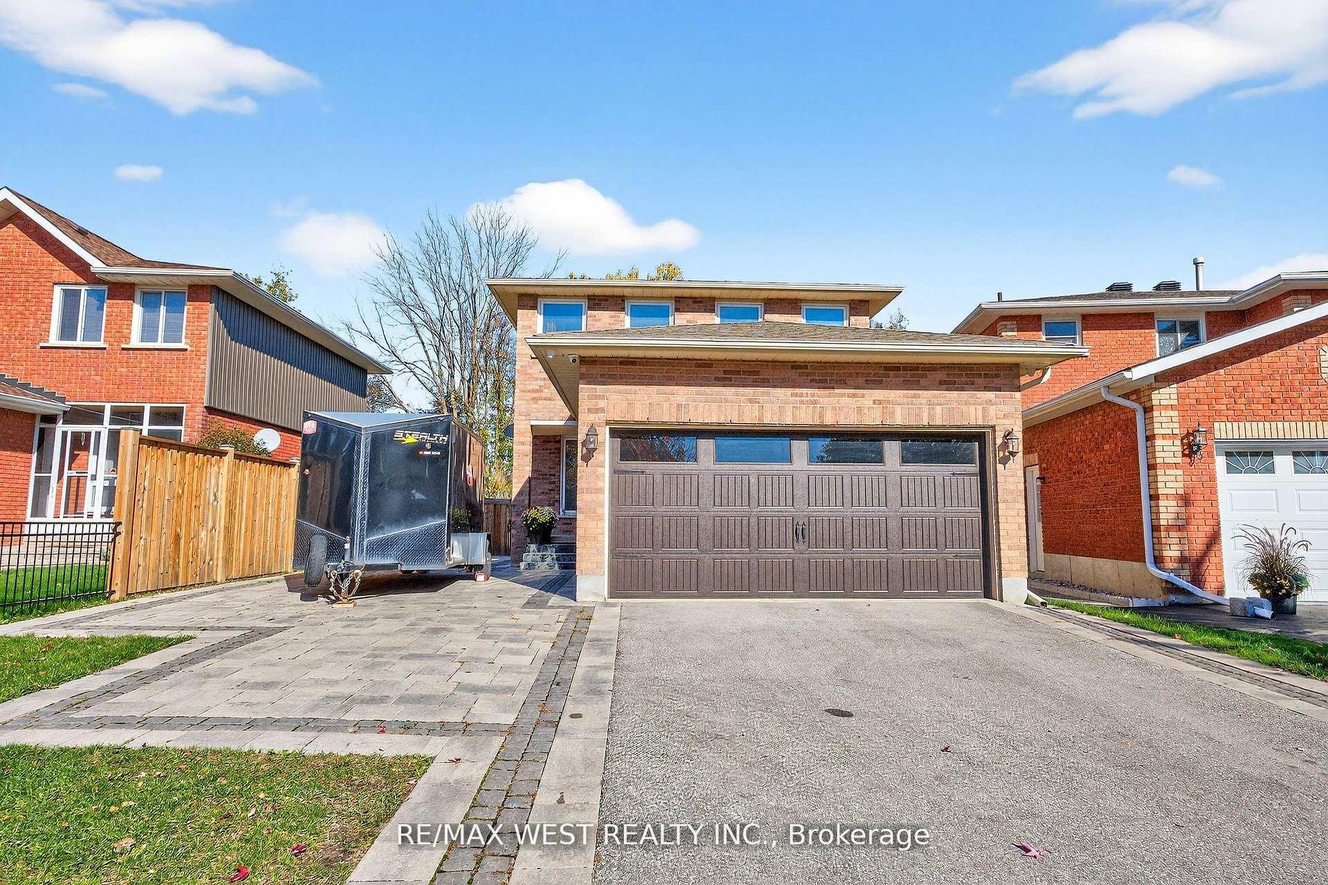 Photo 1 of 100 Kerr Boulevard, New Tecumseth, Alliston — HOMEH