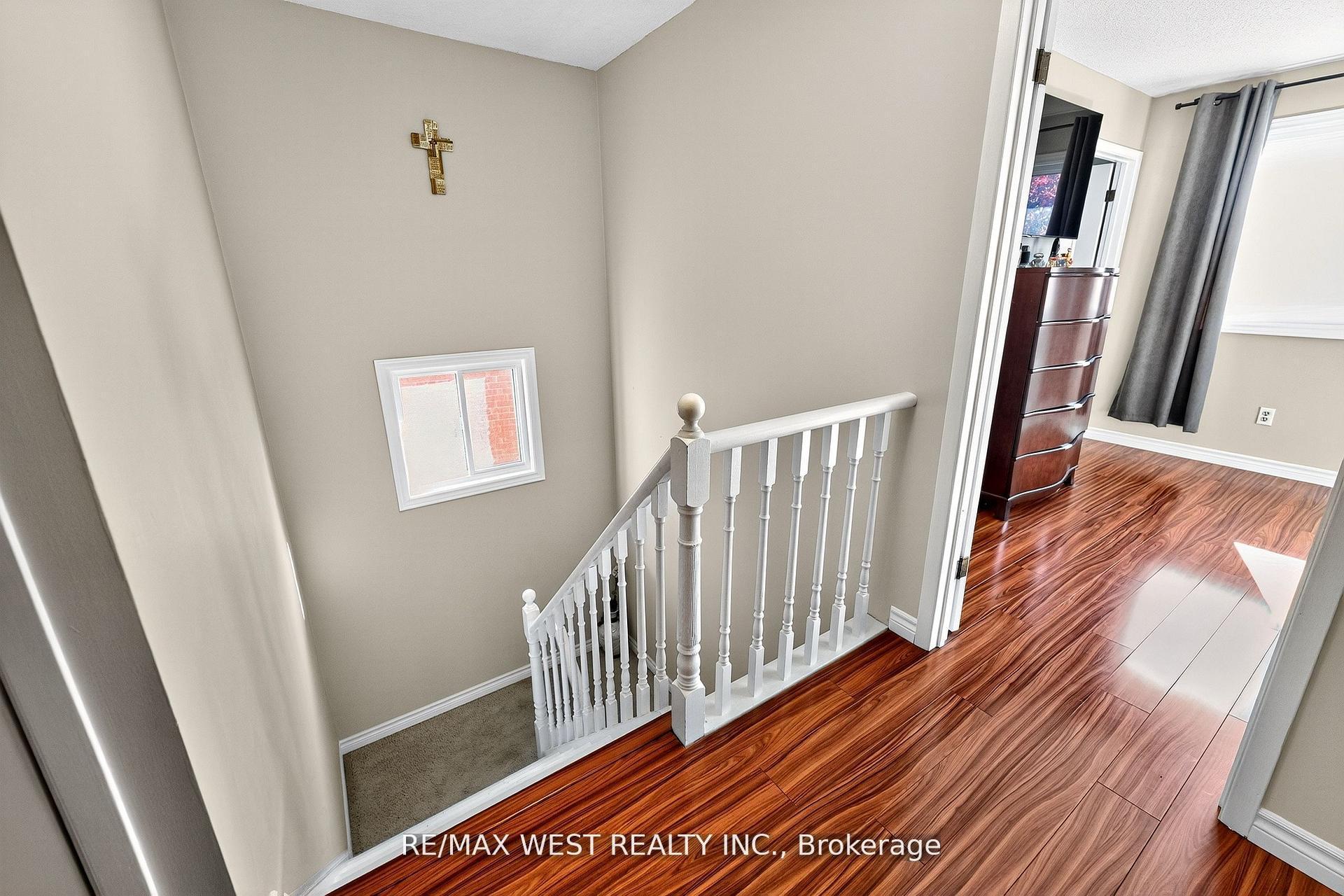 Photo 22 of 100 Kerr Boulevard, New Tecumseth, Alliston — HOMEH