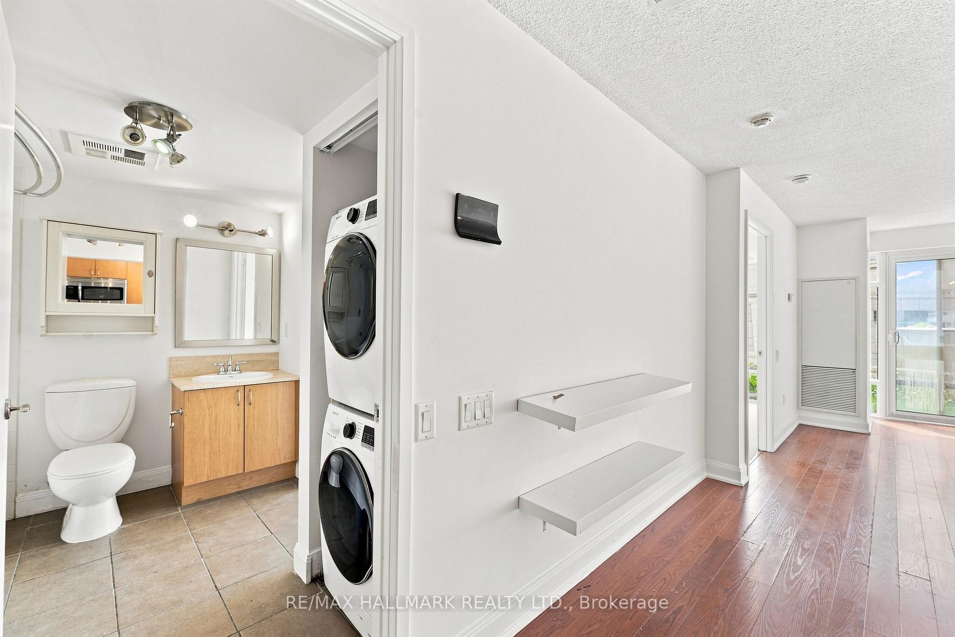 Photo 14 of Unit 403, 2191 Yonge Street, Toronto, Mount Pleasant West — HOMEH