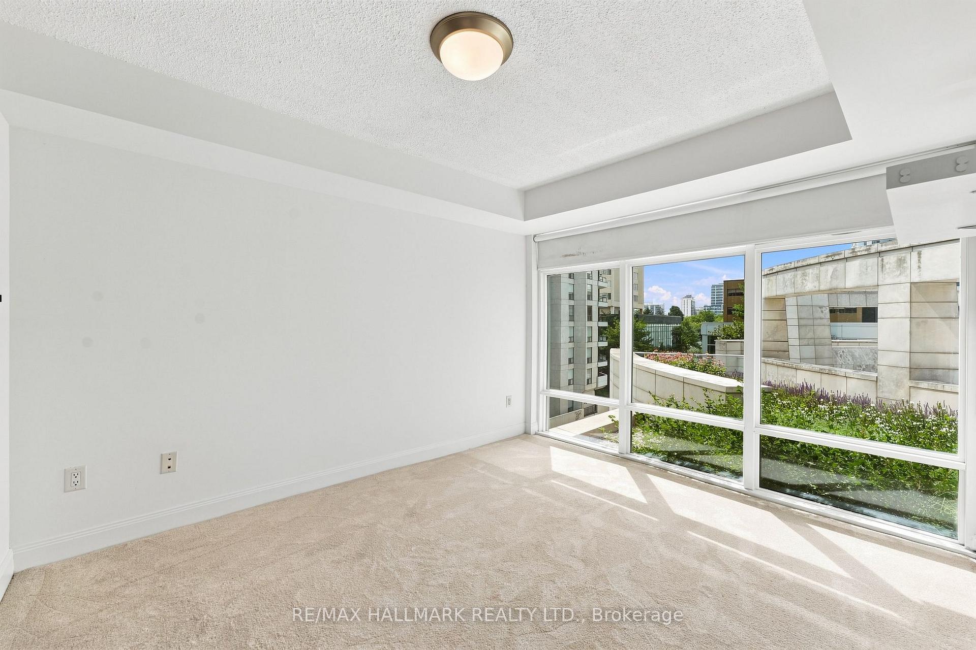 Photo 24 of Unit 403, 2191 Yonge Street, Toronto, Mount Pleasant West — HOMEH