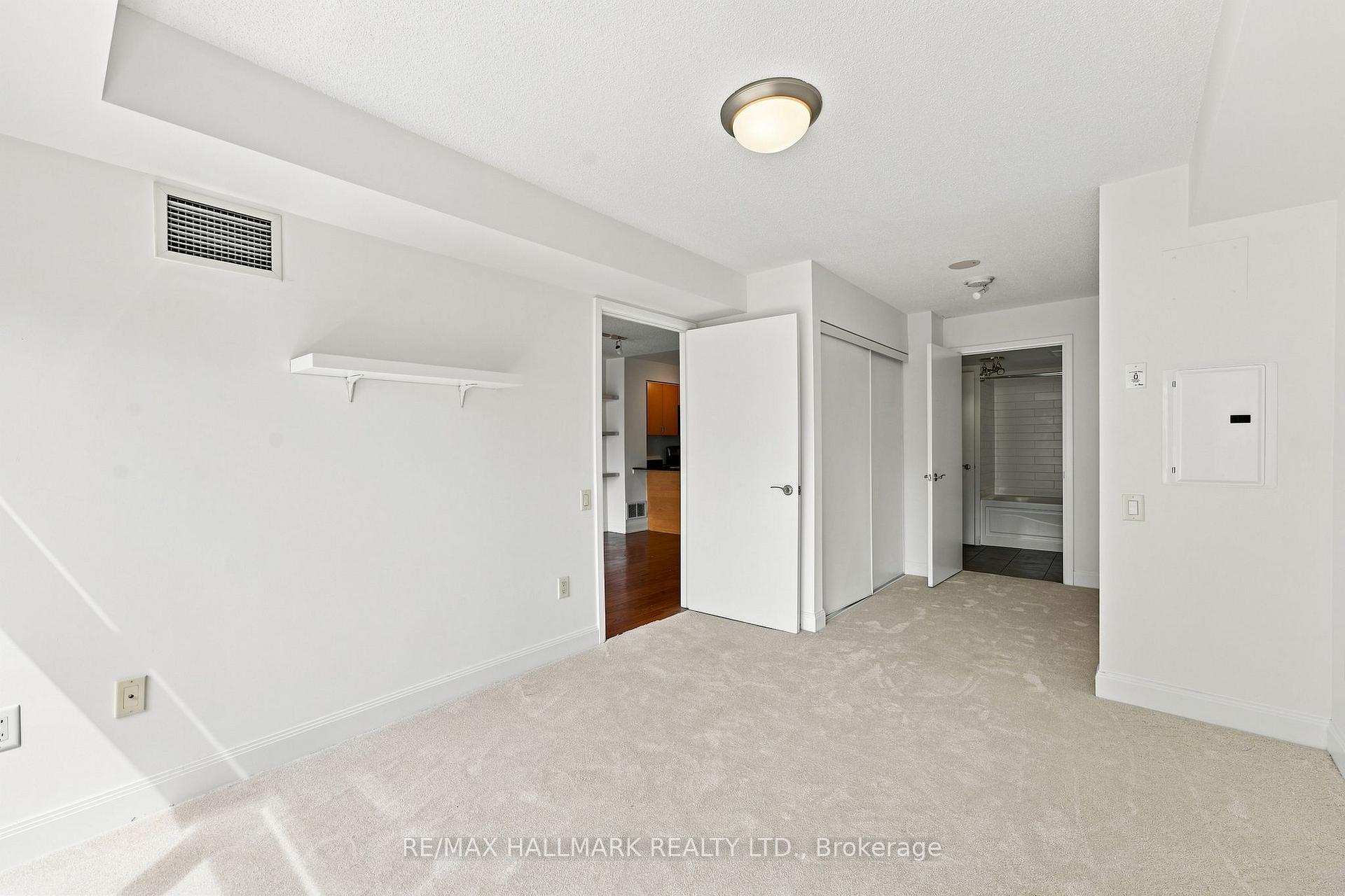 Photo 28 of Unit 403, 2191 Yonge Street, Toronto, Mount Pleasant West — HOMEH