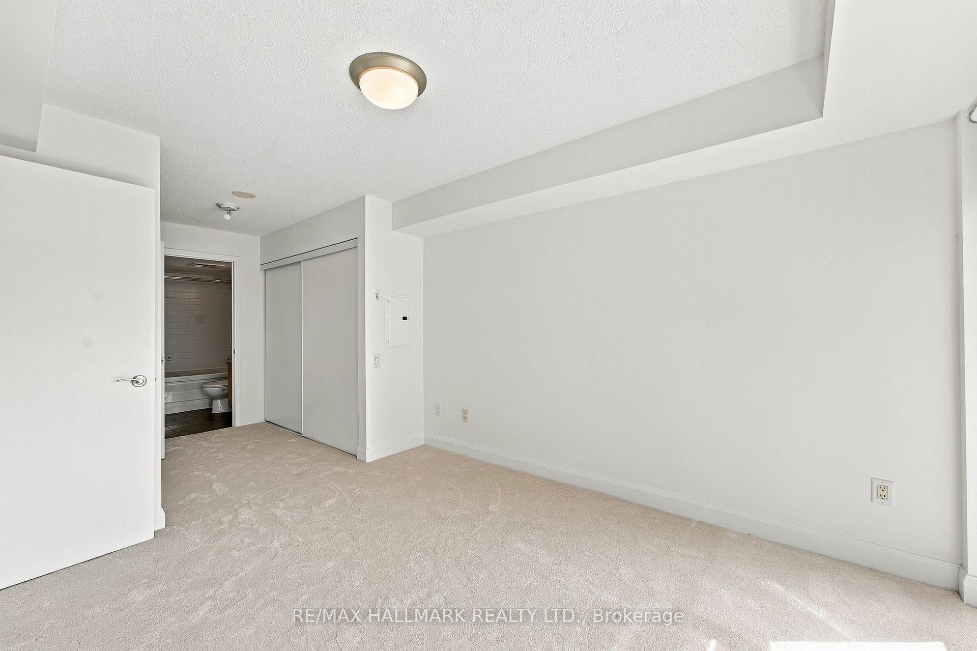Photo 30 of Unit 403, 2191 Yonge Street, Toronto, Mount Pleasant West — HOMEH