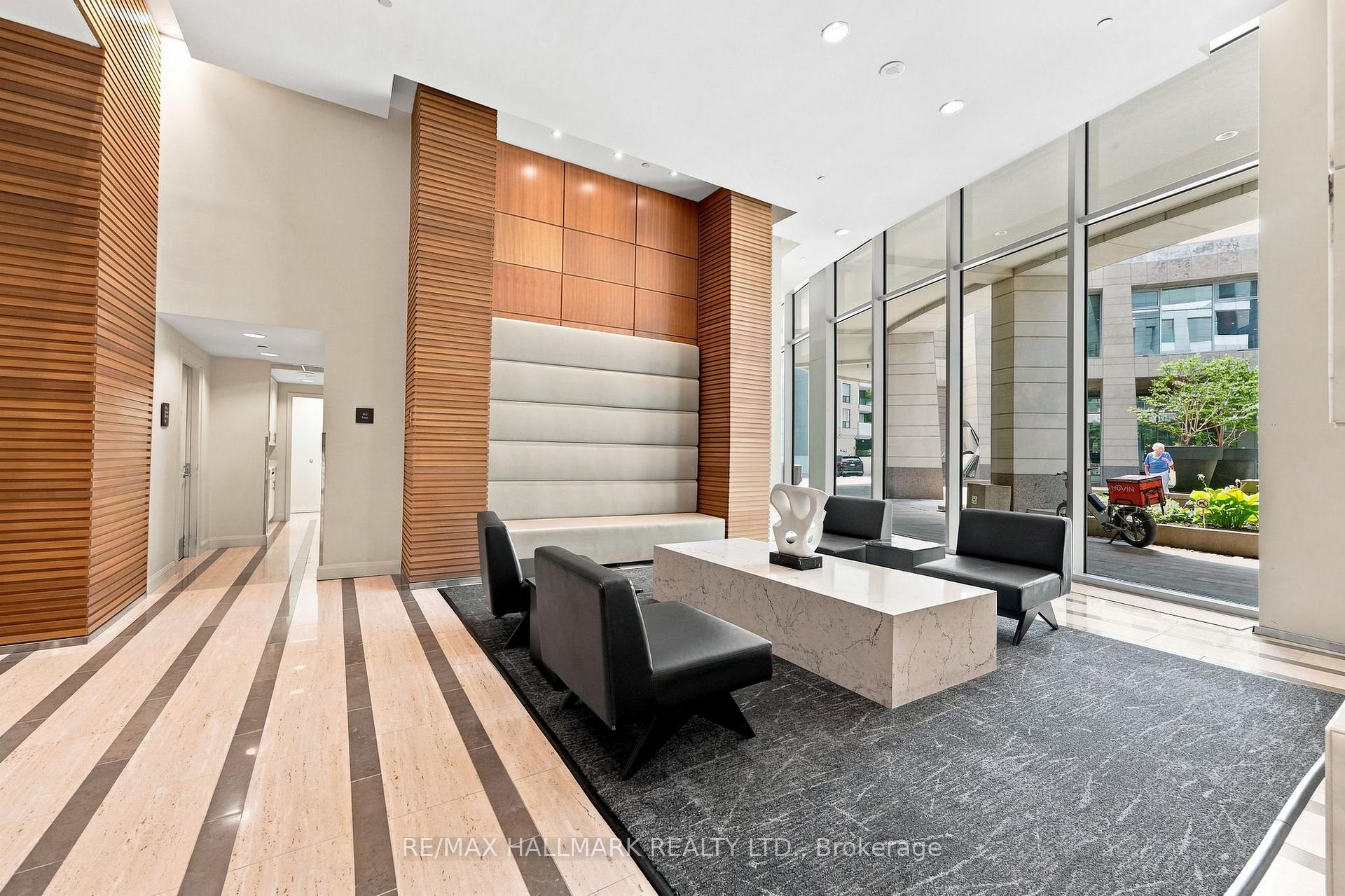 Photo 32 of Unit 403, 2191 Yonge Street, Toronto, Mount Pleasant West — HOMEH