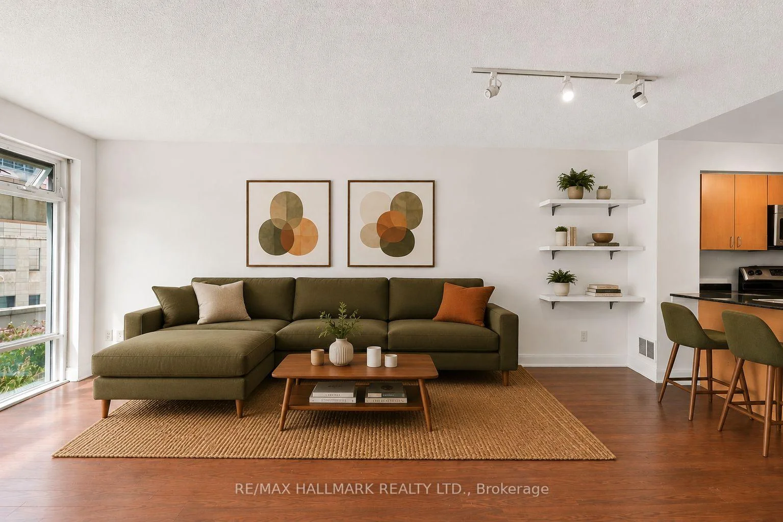 Photo 5 of Unit 403, 2191 Yonge Street, Toronto, Mount Pleasant West — HOMEH