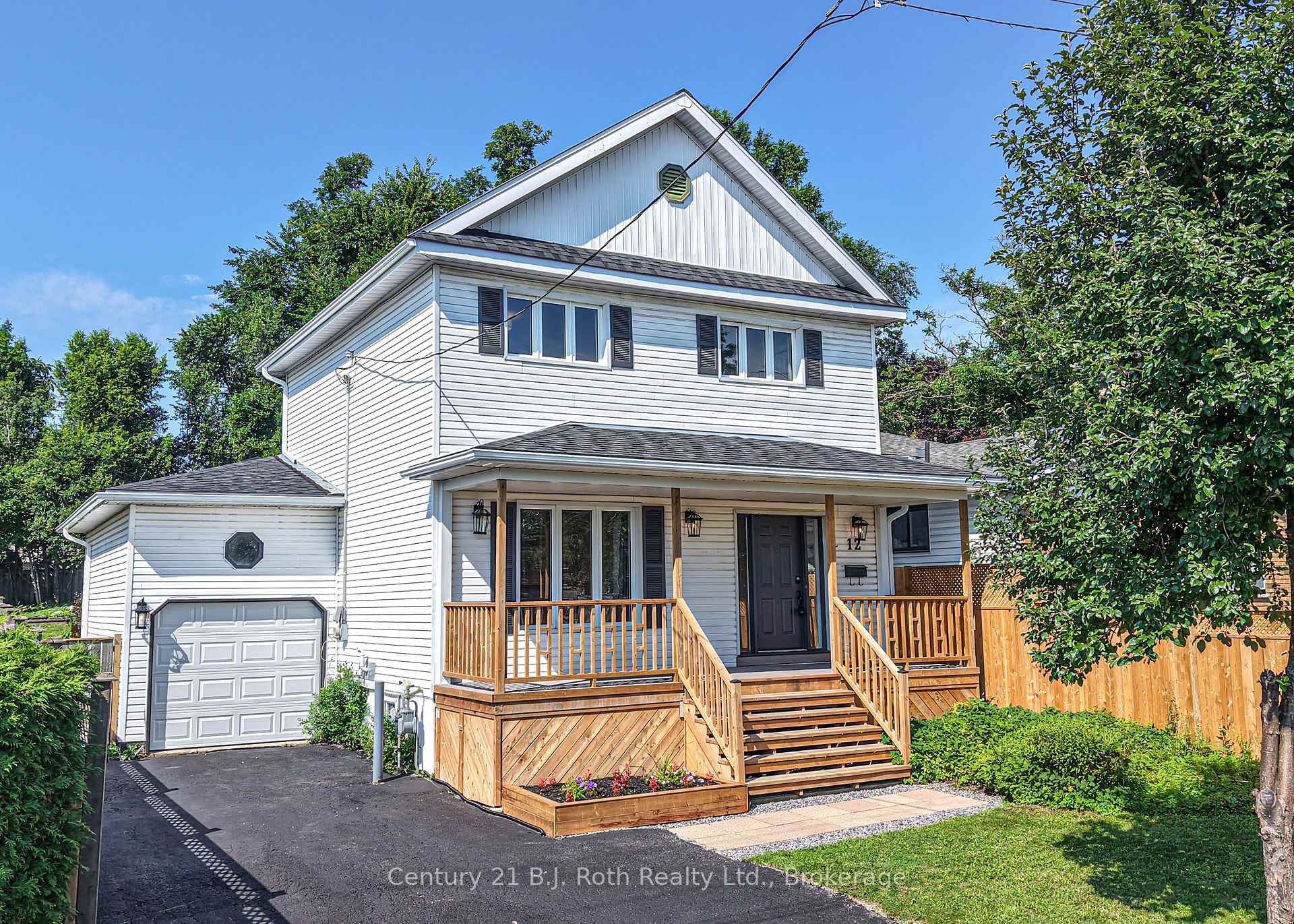 Photo 1 of 12 Clinton Street, Orillia — HOMEH