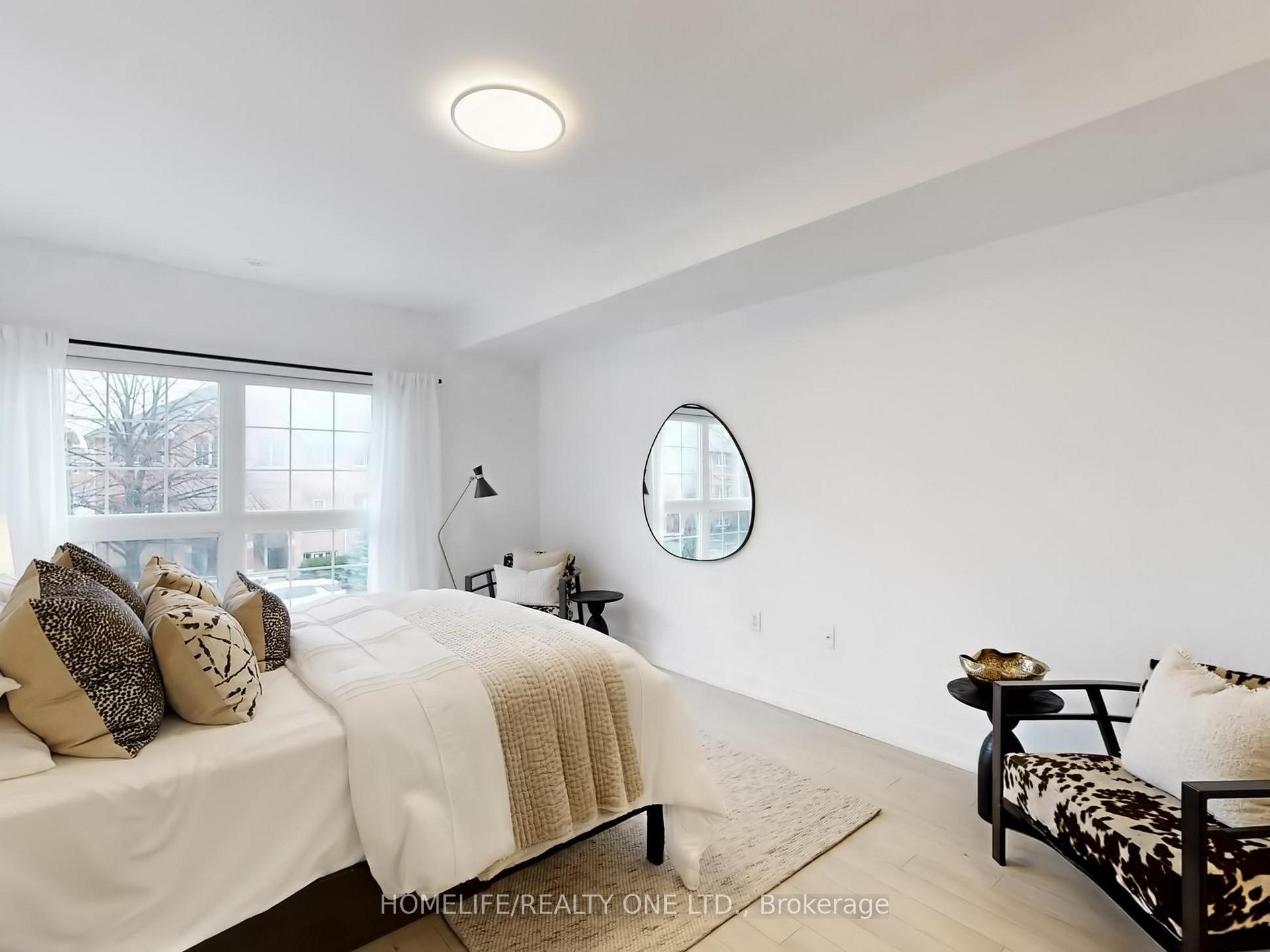 Photo 17 of 1076 Lansdowne Avenue, Toronto, Dovercourt-Wallace Emerson-Junction — HOMEH