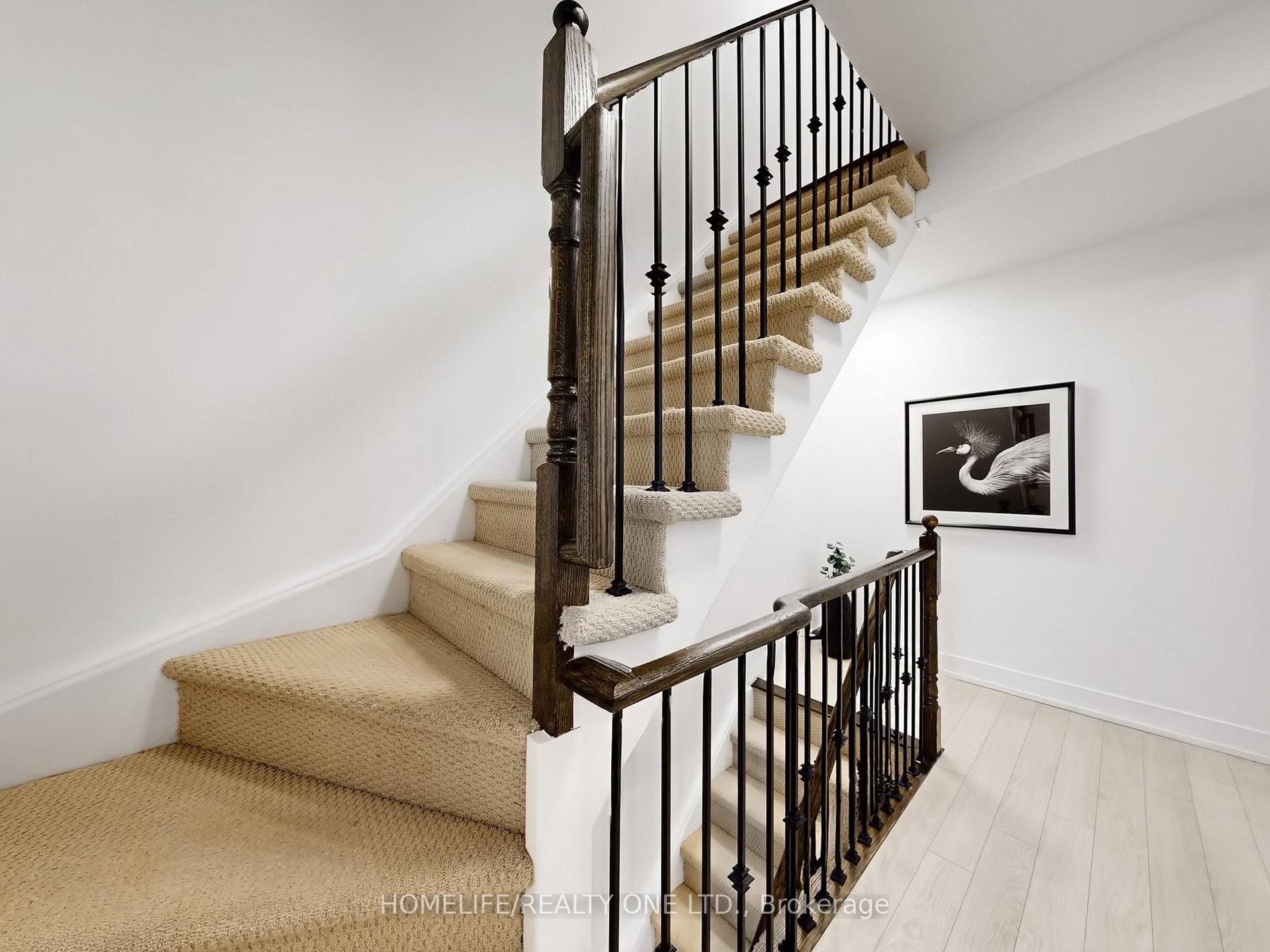 Photo 21 of 1076 Lansdowne Avenue, Toronto, Dovercourt-Wallace Emerson-Junction — HOMEH