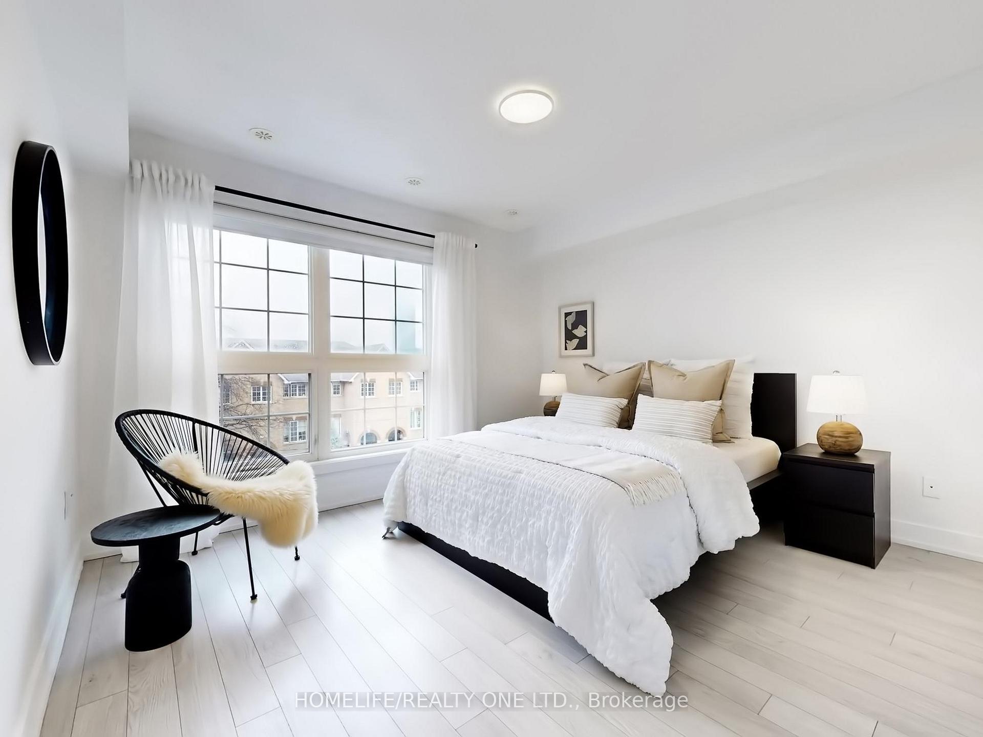 Photo 22 of 1076 Lansdowne Avenue, Toronto, Dovercourt-Wallace Emerson-Junction — HOMEH
