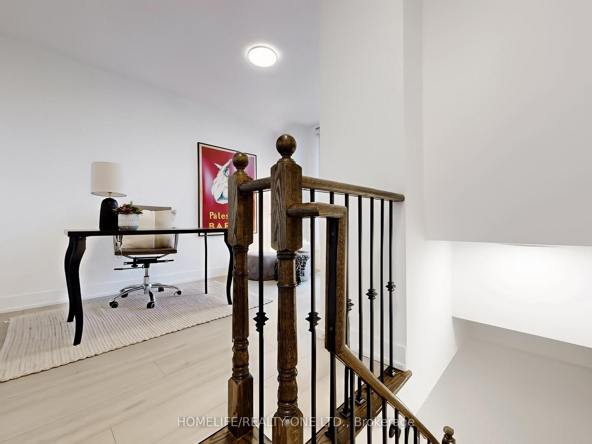 Photo 29 of 1076 Lansdowne Avenue, Toronto, Dovercourt-Wallace Emerson-Junction — HOMEH