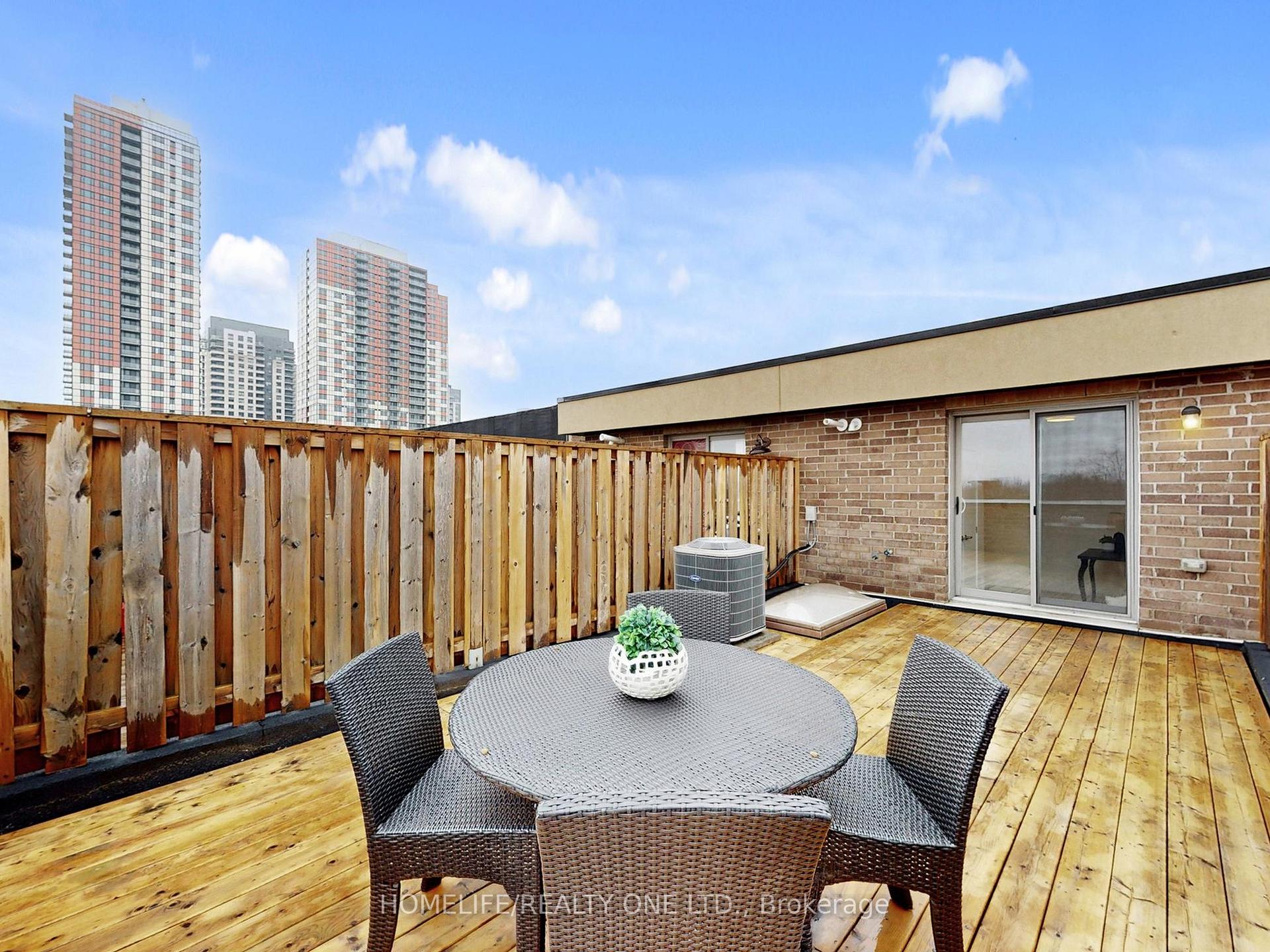 Photo 34 of 1076 Lansdowne Avenue, Toronto, Dovercourt-Wallace Emerson-Junction — HOMEH