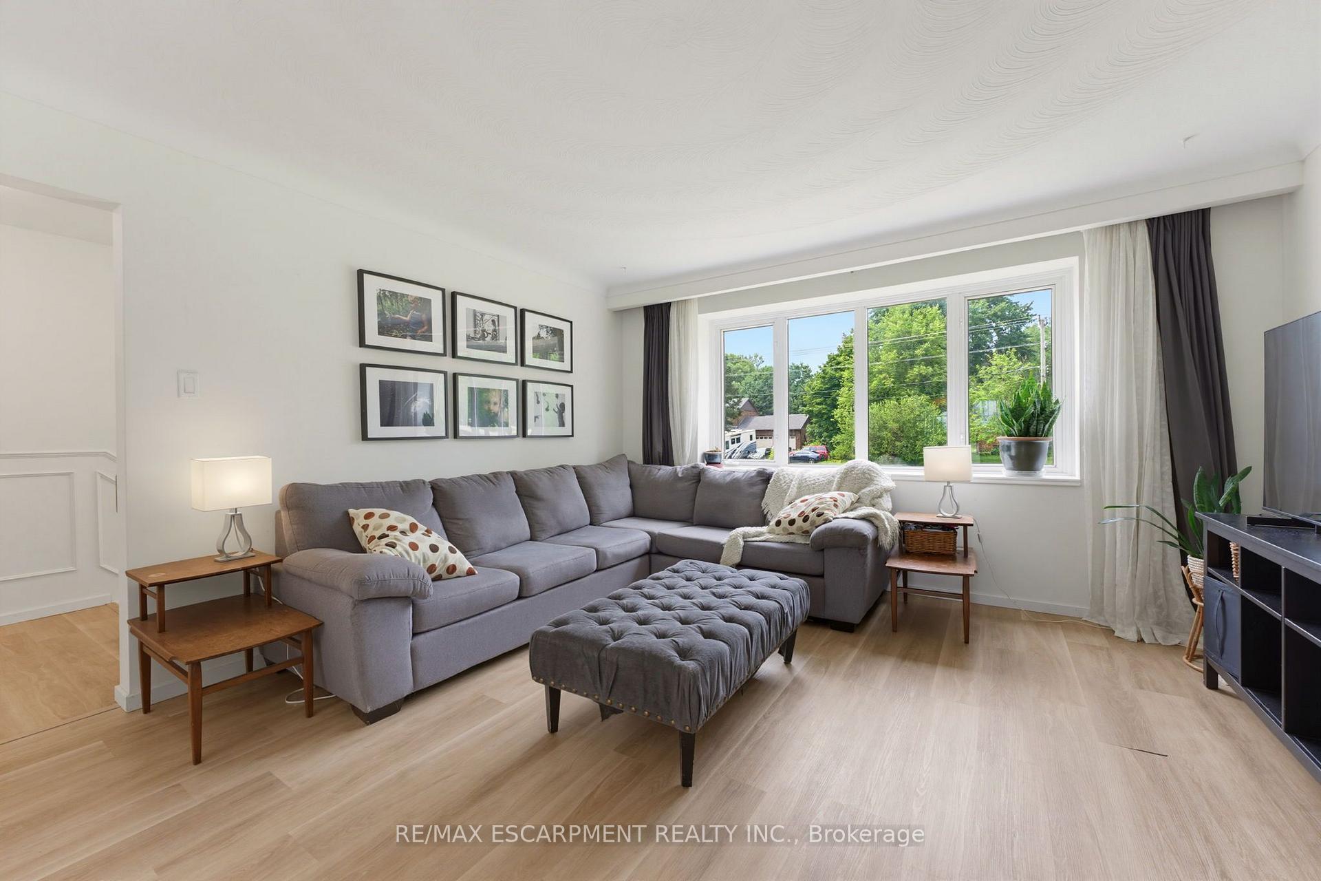 Photo 6 of 200 Lynden Road, Hamilton, Lynden — HOMEH