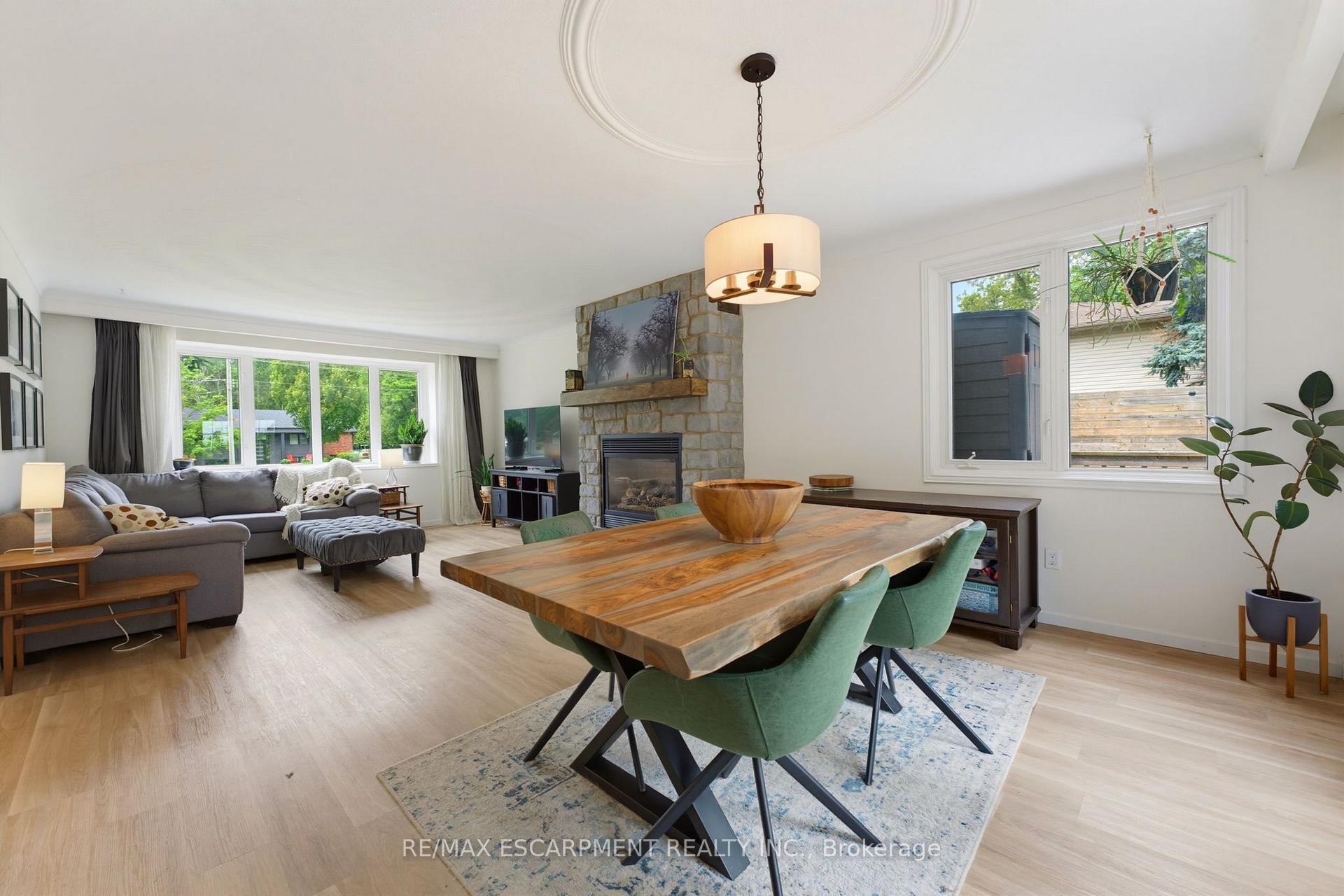 Photo 10 of 200 Lynden Road, Hamilton, Lynden — HOMEH