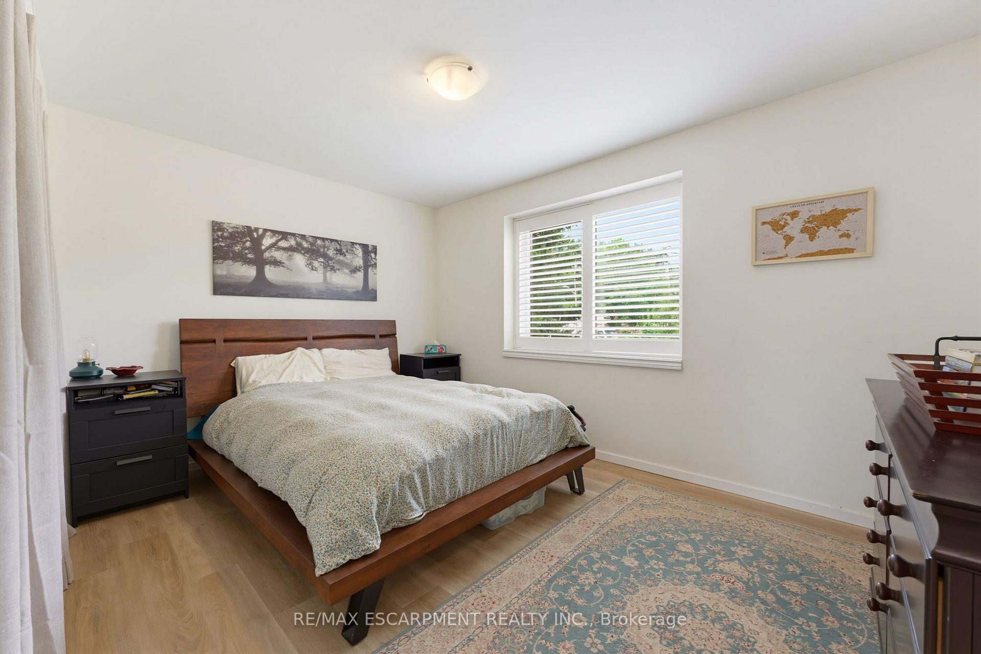Photo 14 of 200 Lynden Road, Hamilton, Lynden — HOMEH