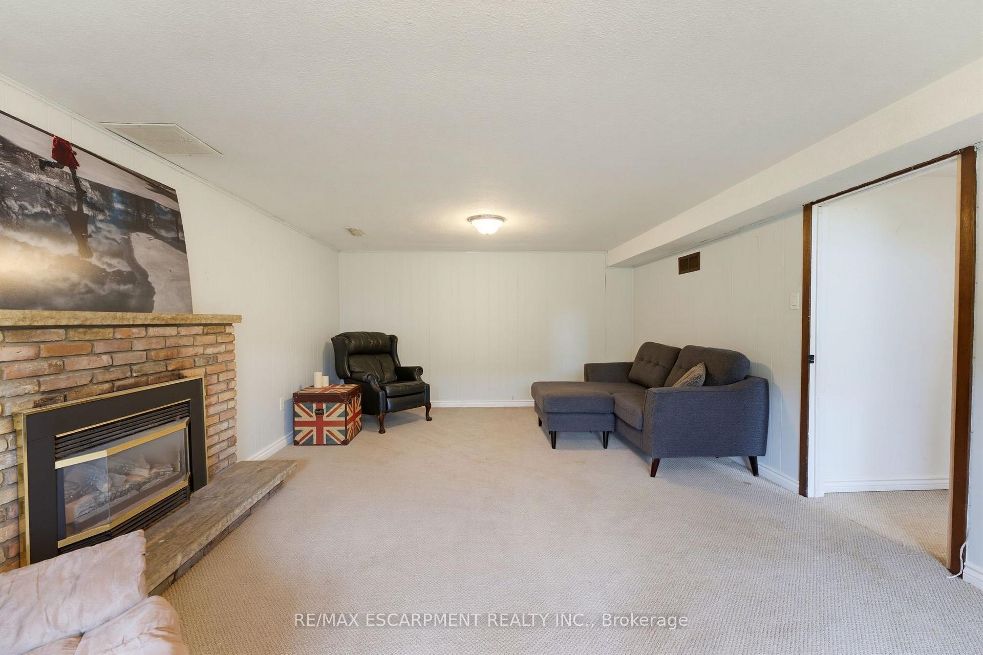 Photo 20 of 200 Lynden Road, Hamilton, Lynden — HOMEH