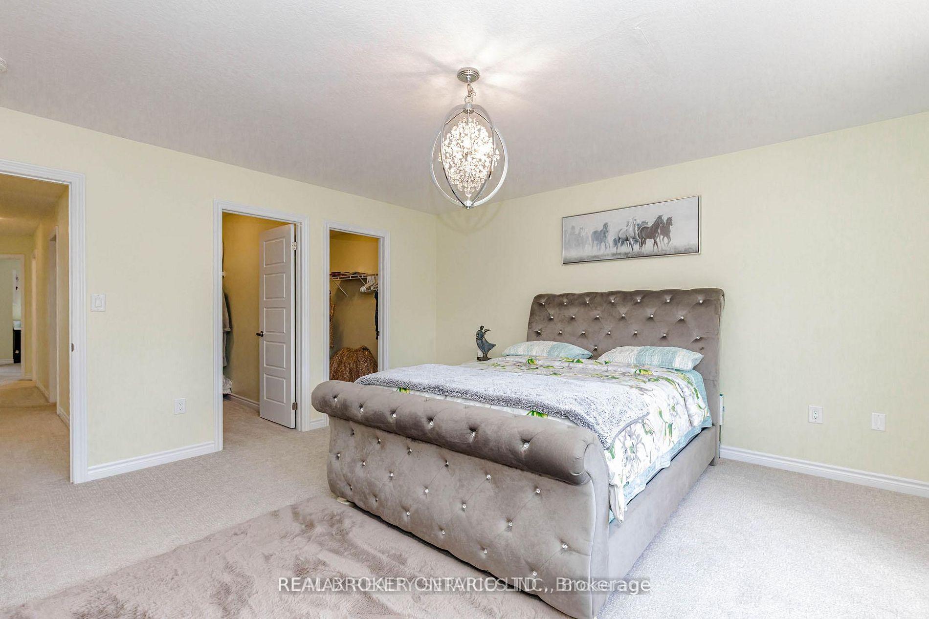 Photo 20 of 67 Malcolm Crescent, Haldimand — HOMEH