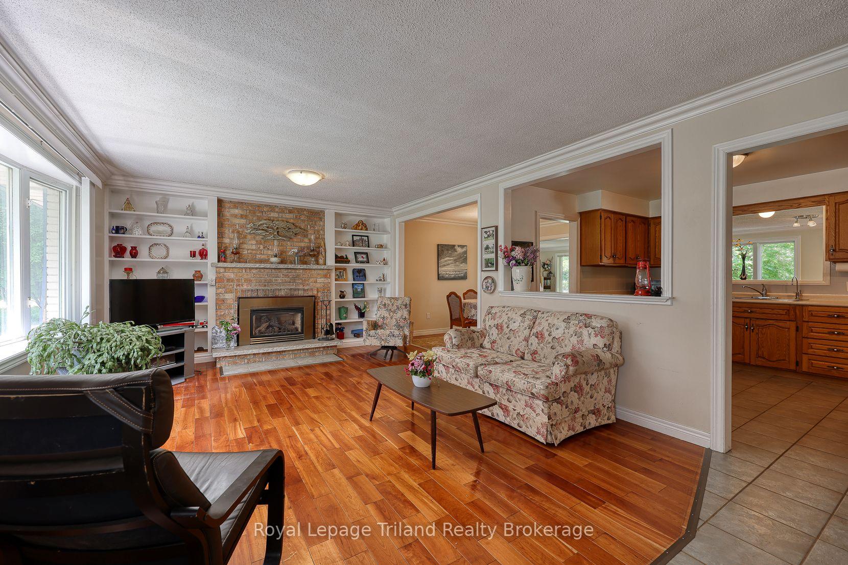 Photo 11 of 464985 Curries Road, Norwich, Curries — HOMEH