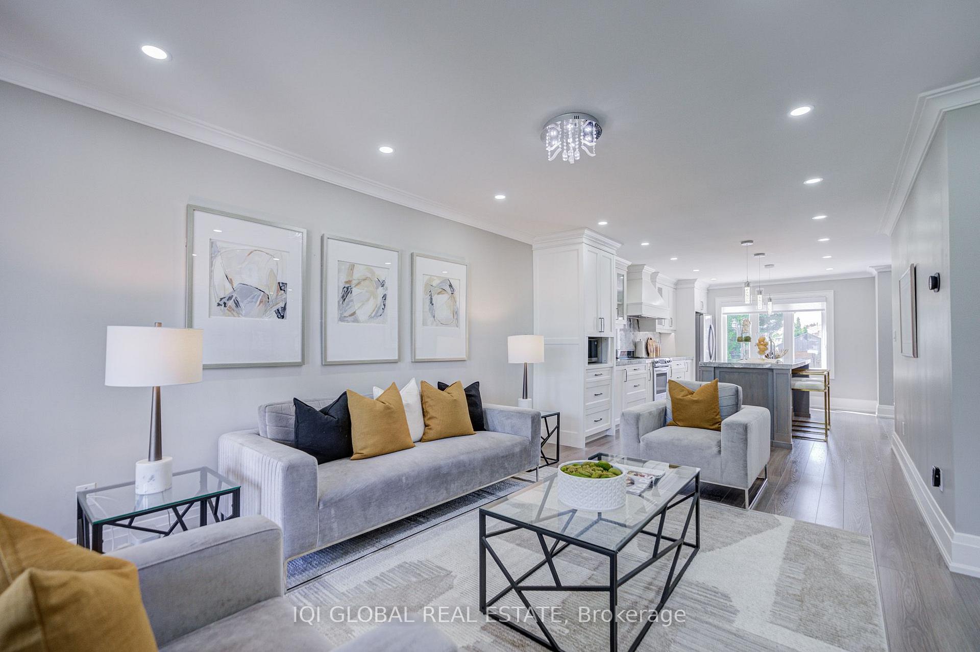 Photo 7 of 235 Belview Avenue, Vaughan, East Woodbridge — HOMEH